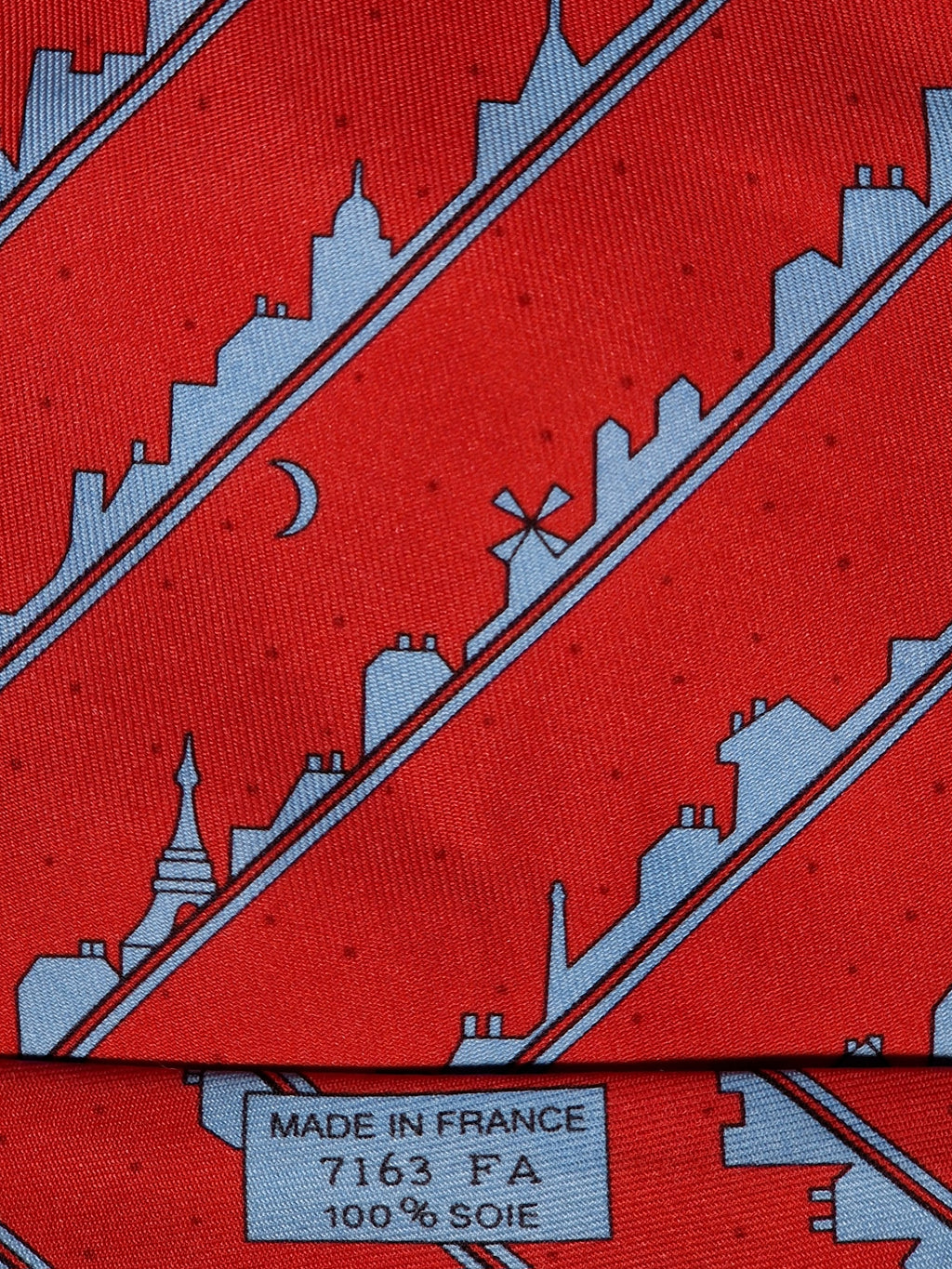 007163 Hermès tie red Paris skyline 7163 FA