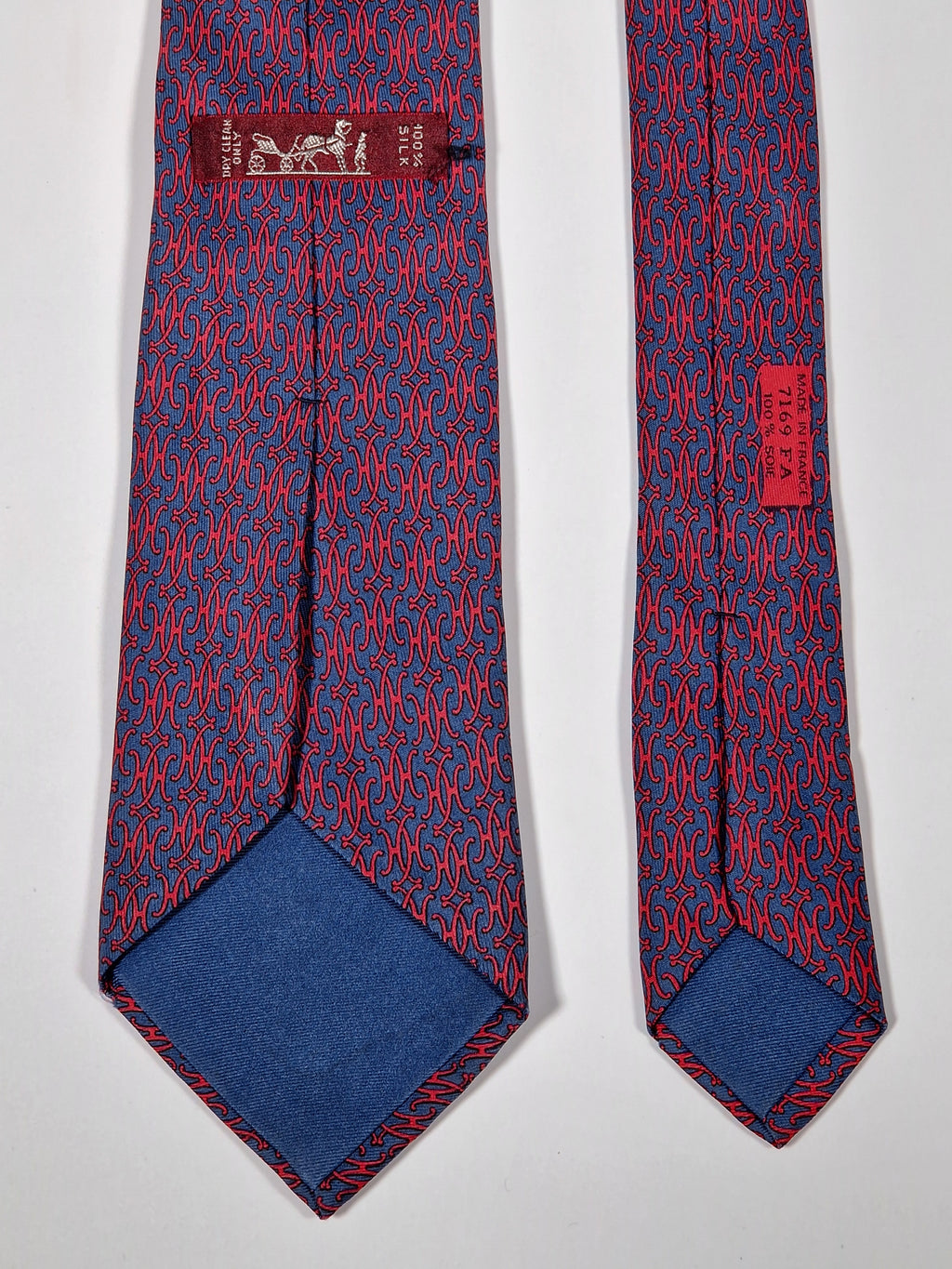 007169 Hermès tie blue H pattern Hermès 7169 FA tie blue
