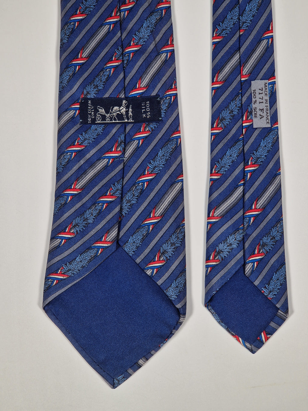 Hermès silk tie blue french pattern 7171 FA