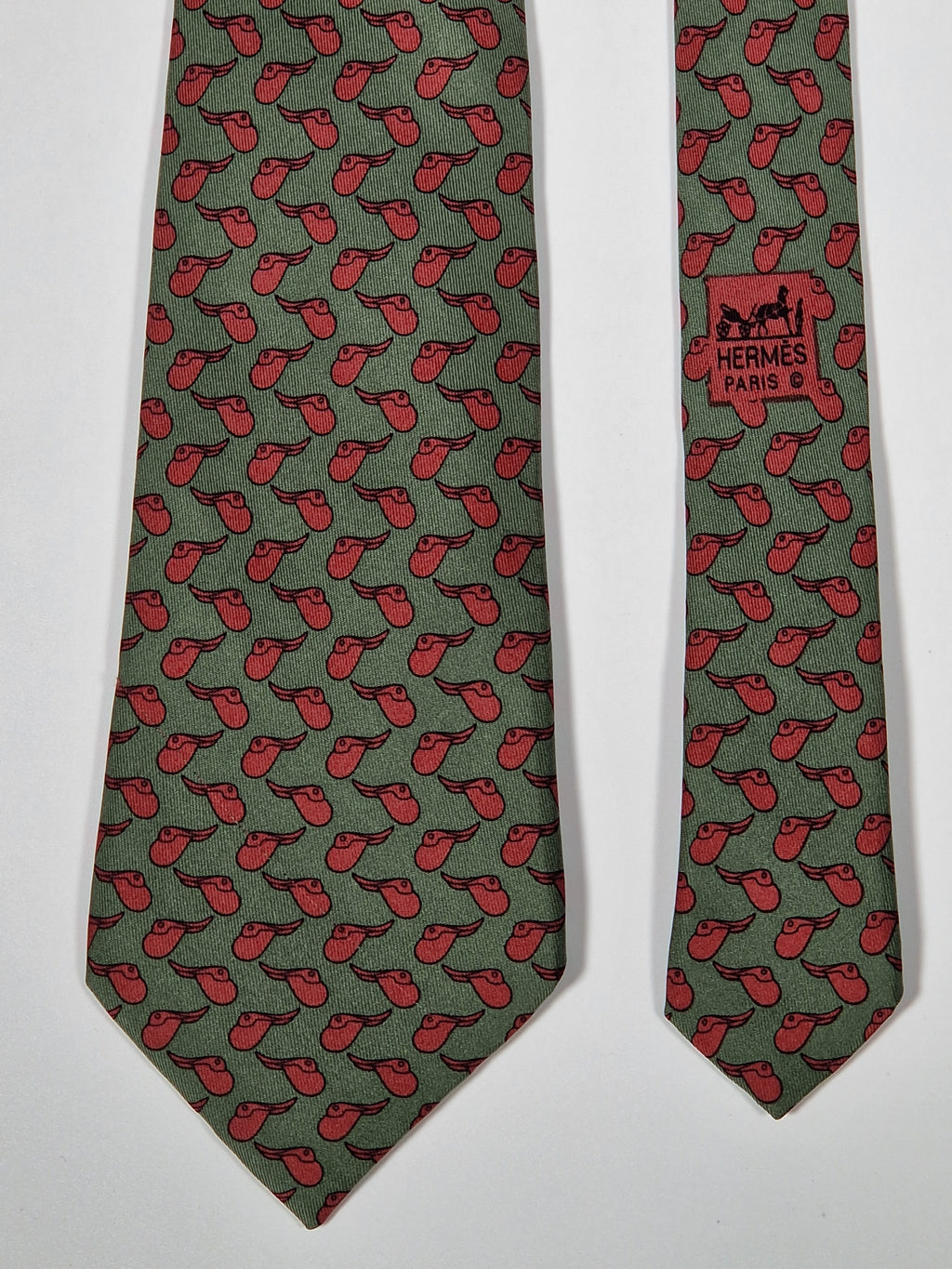 007173 Hermès tie green sadel pattern 7173 FA