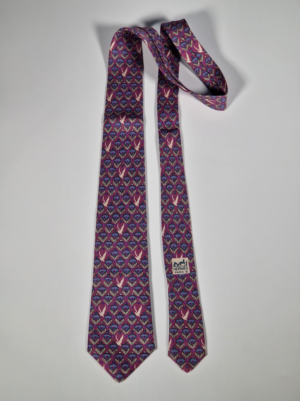 Hermès silk tie purple birds an flower pattern 7184 UA