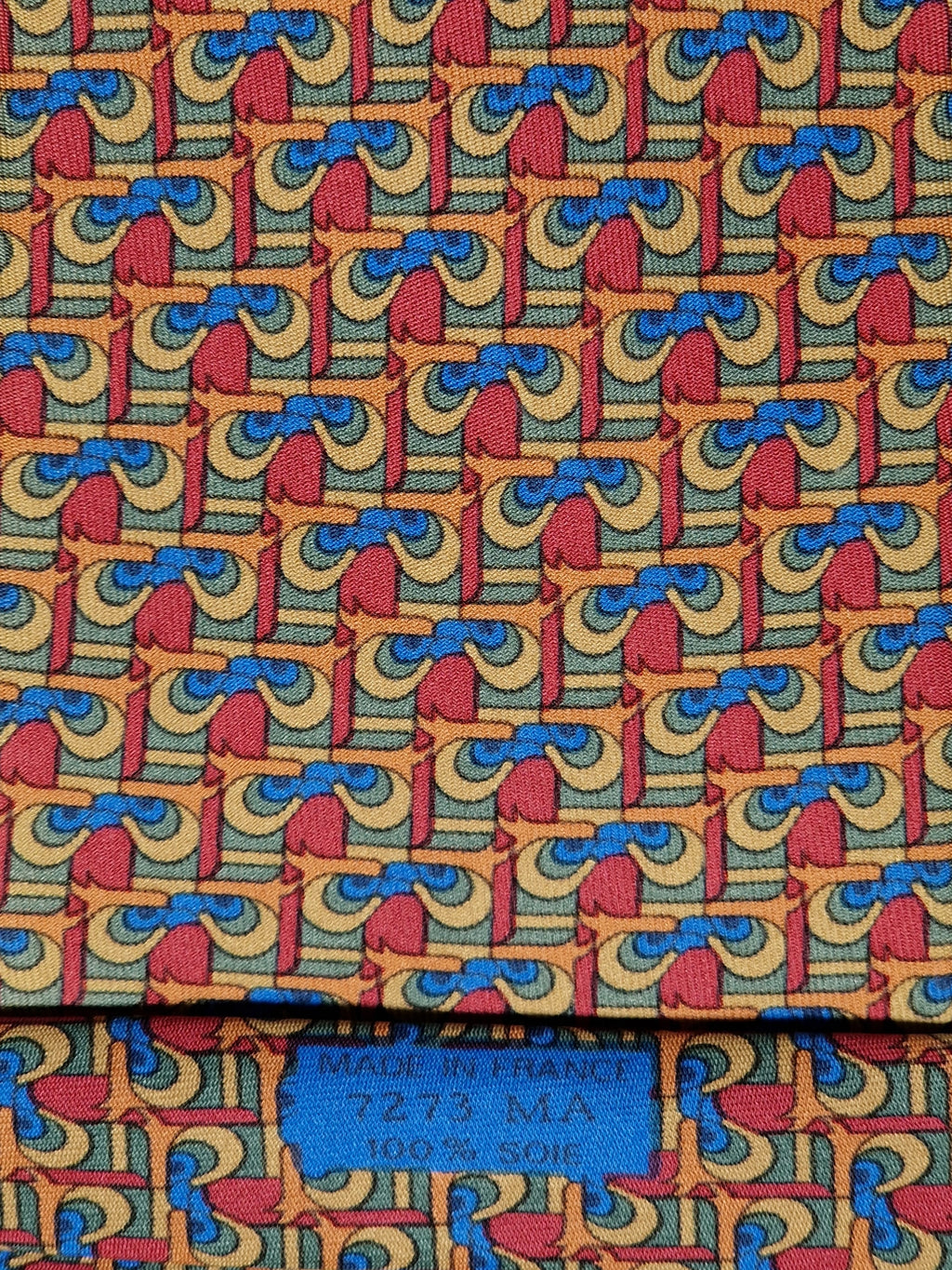 007273 Hermès tie whimsical falcon pattern 7273 MA