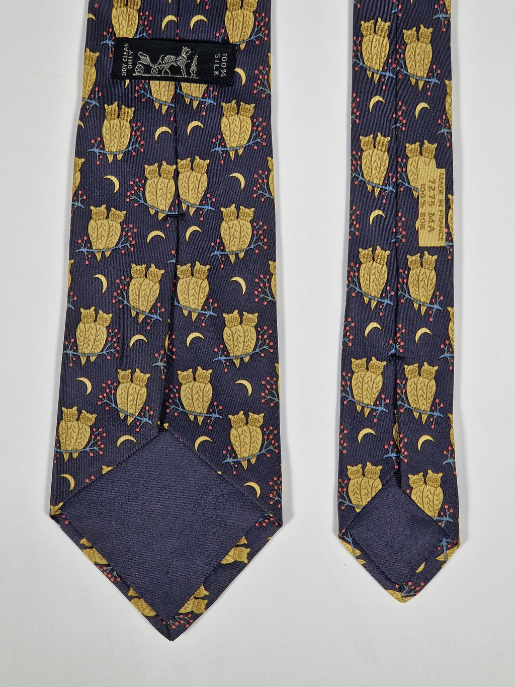 Hermès silk tie grey owl whimsical pattern 7275 MA