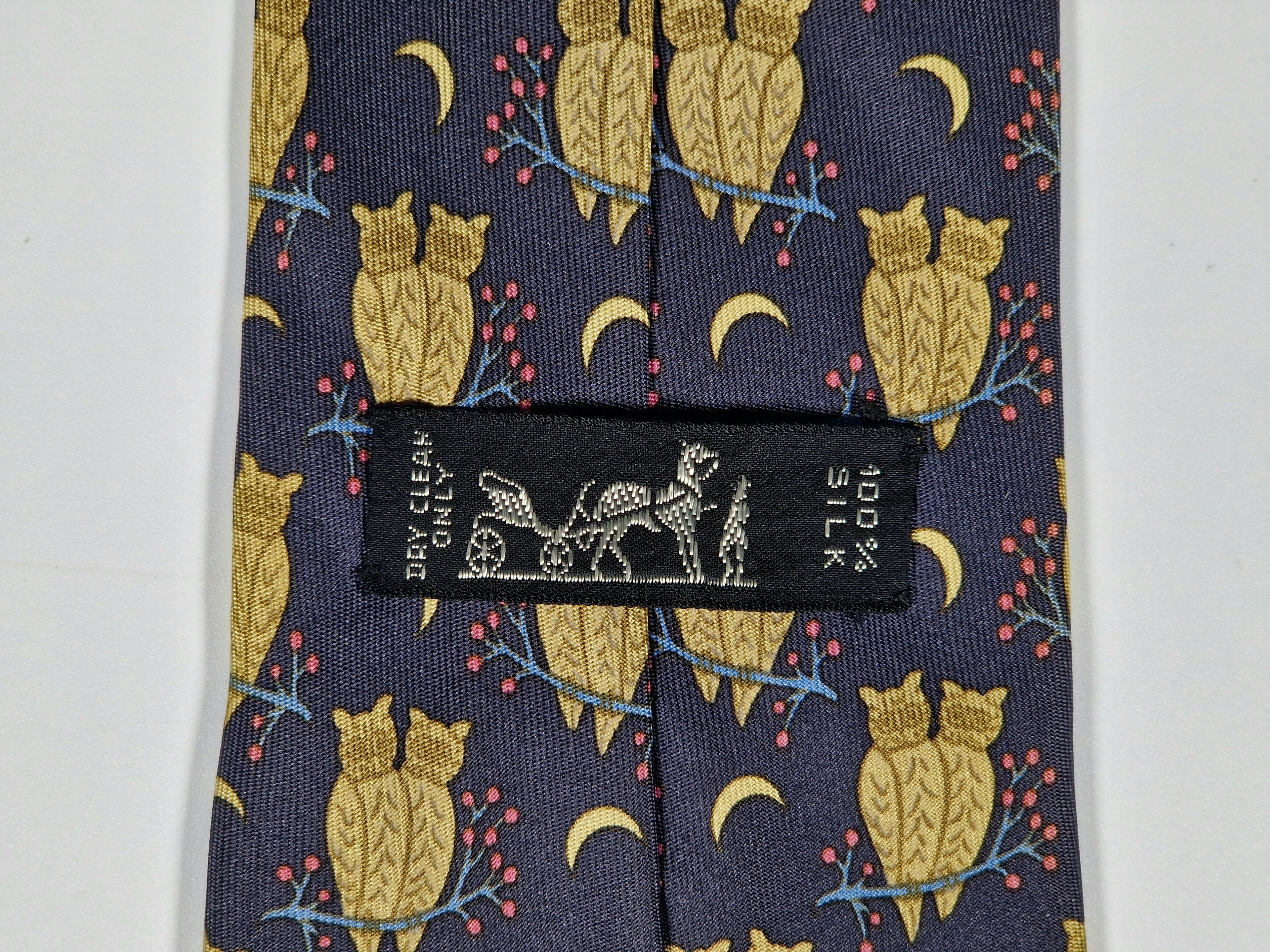 Hermès silk tie grey owl whimsical pattern 7275 MA