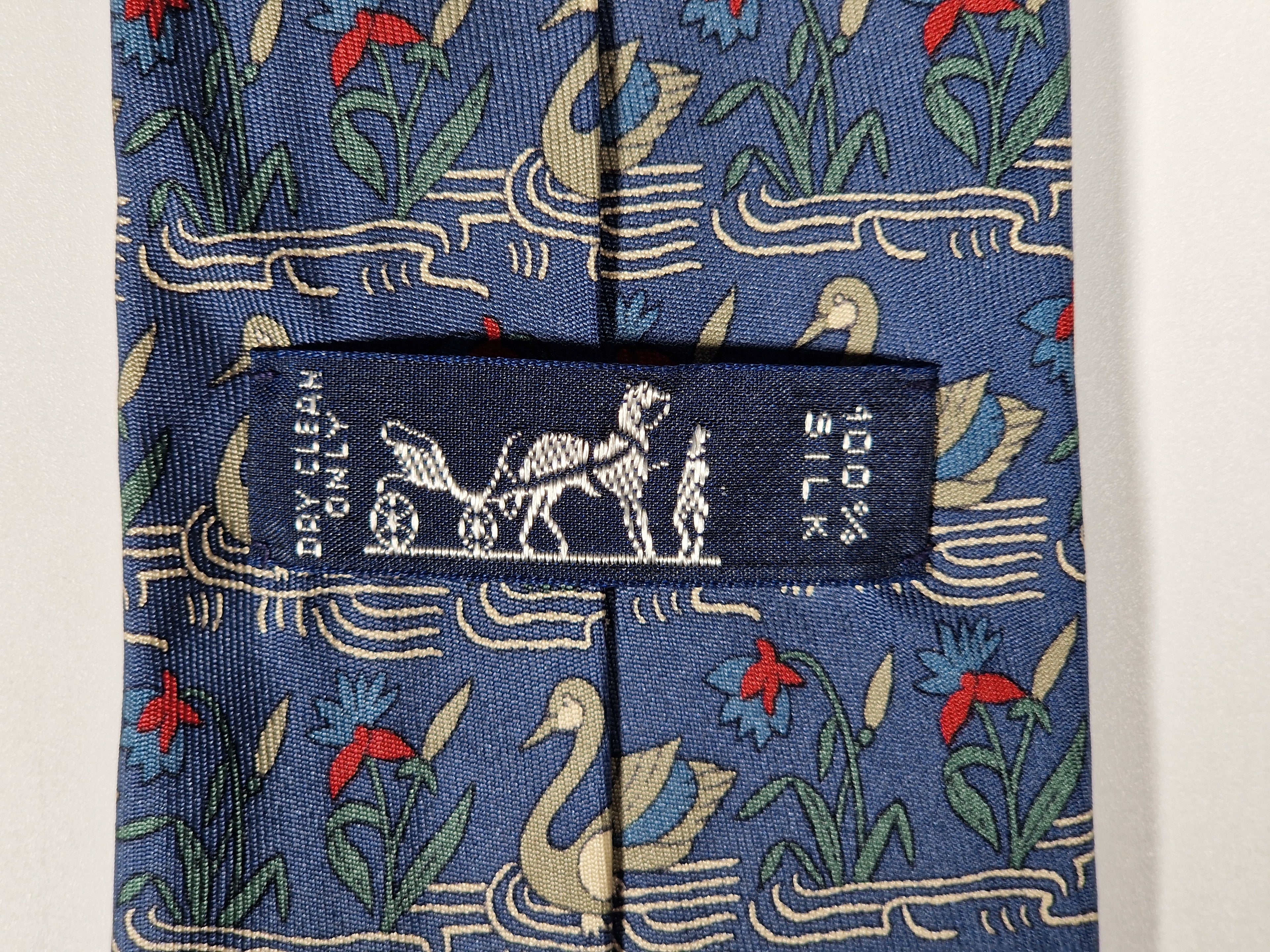 Hermès silk tie blue swan pattern 7285 MA