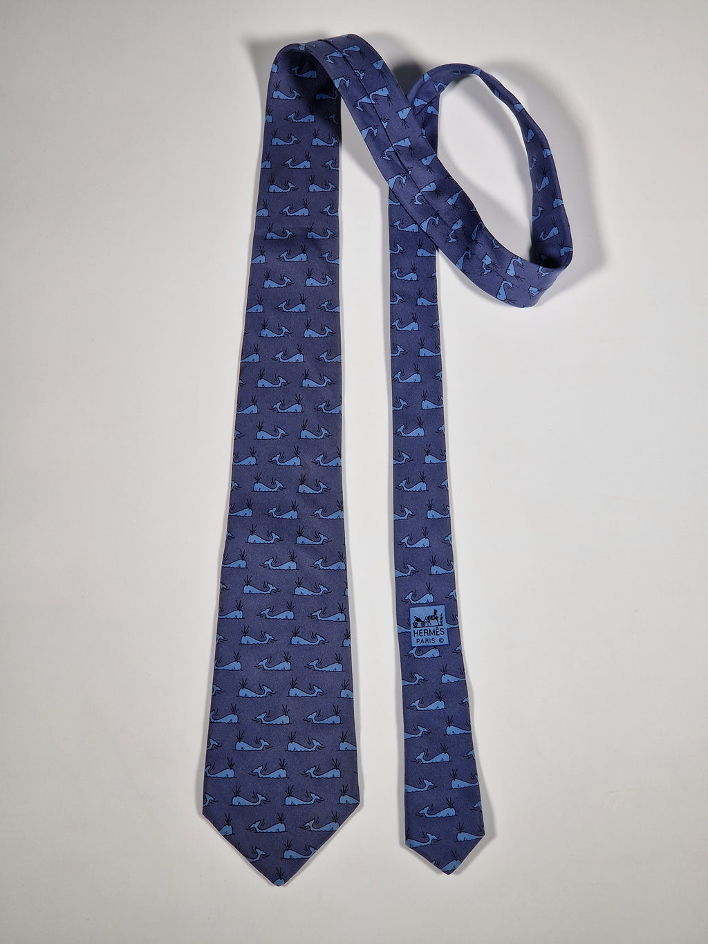 007294 Hermès tie blue whale pattern 7294 EA