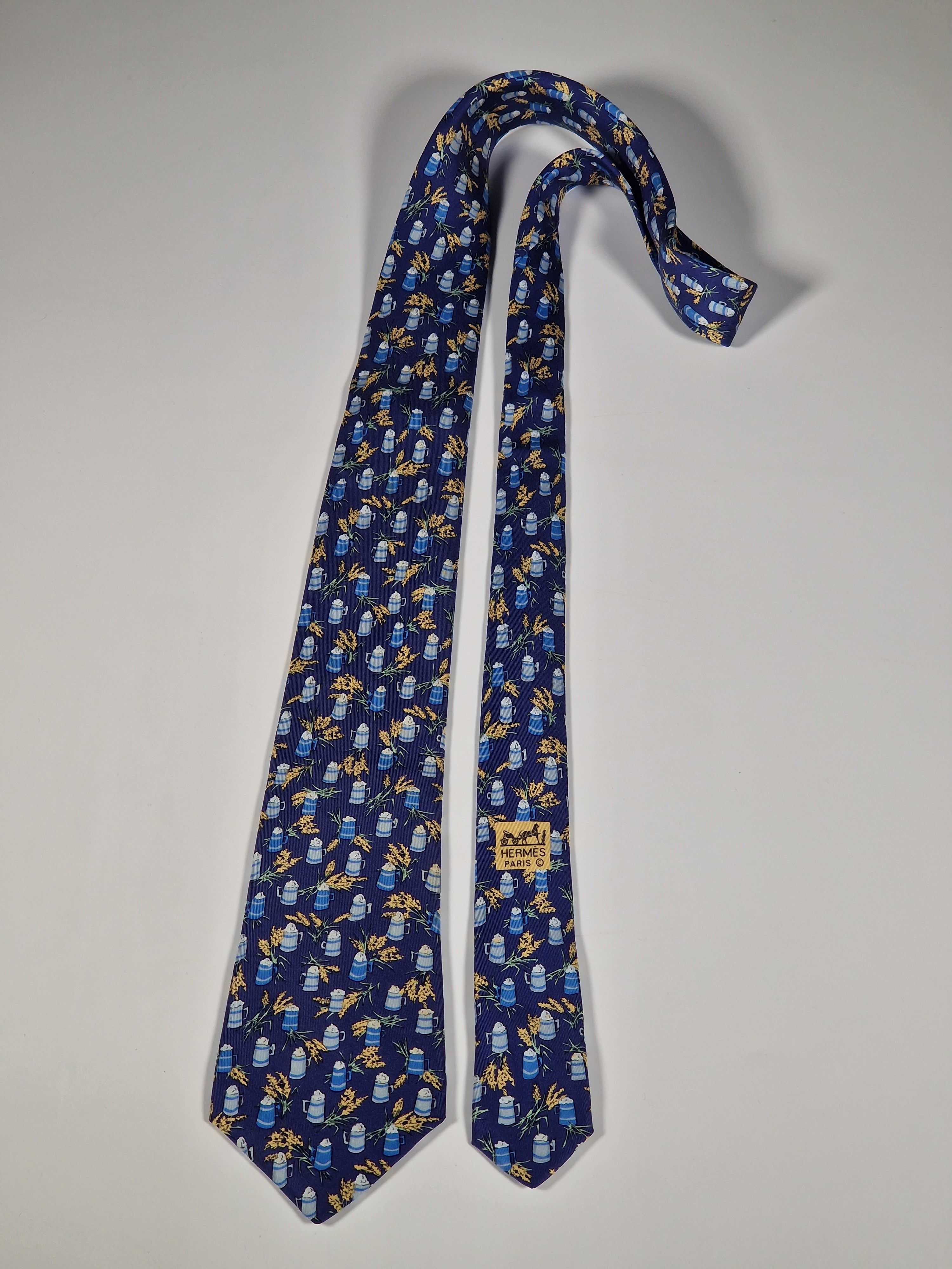 Hermès silk tie blue beer 7357 PA