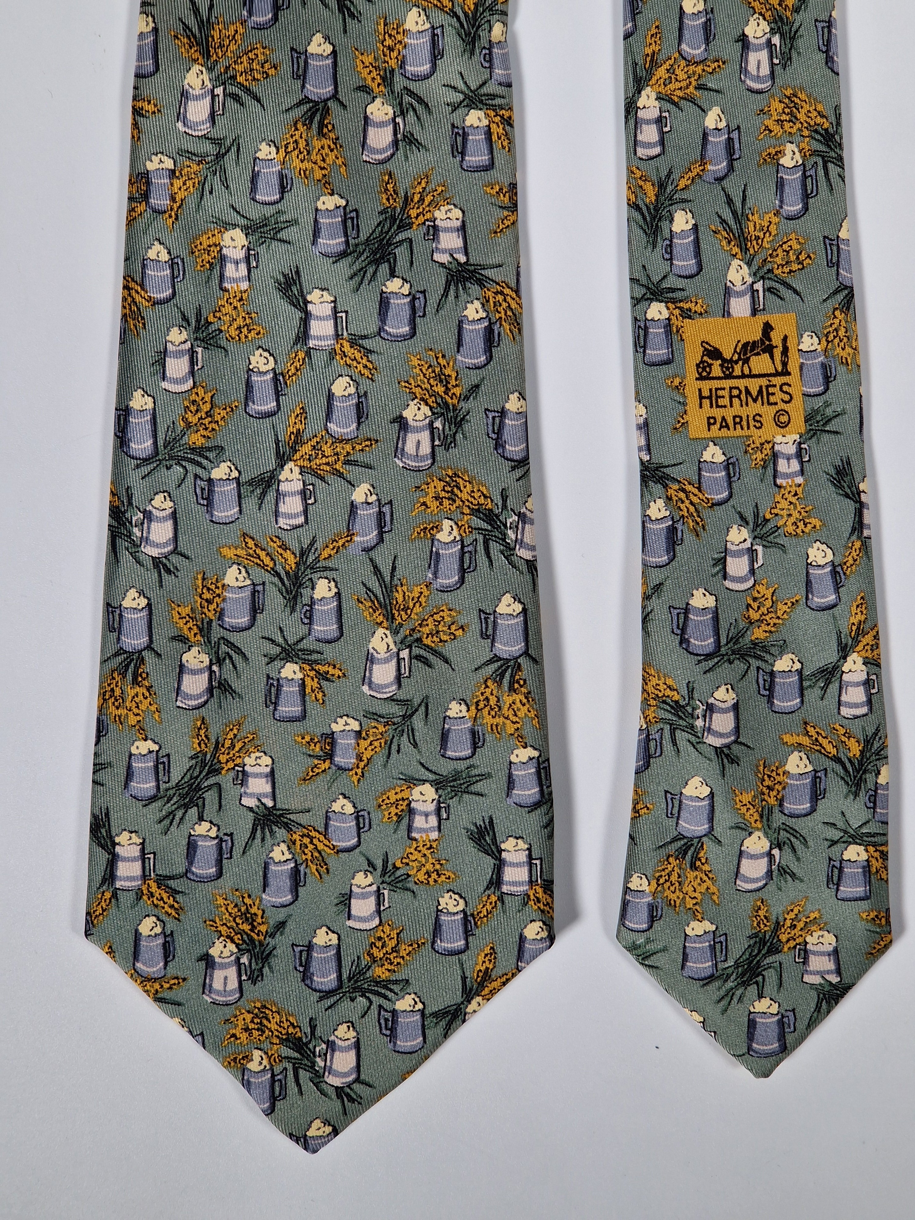Hermès silk tie green beer and barley whimsical pattern Hermès 7347 PA tie green
