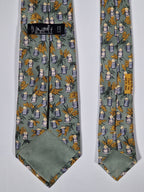 Hermès silk tie green beer and barley whimsical pattern Hermès 7347 PA tie green