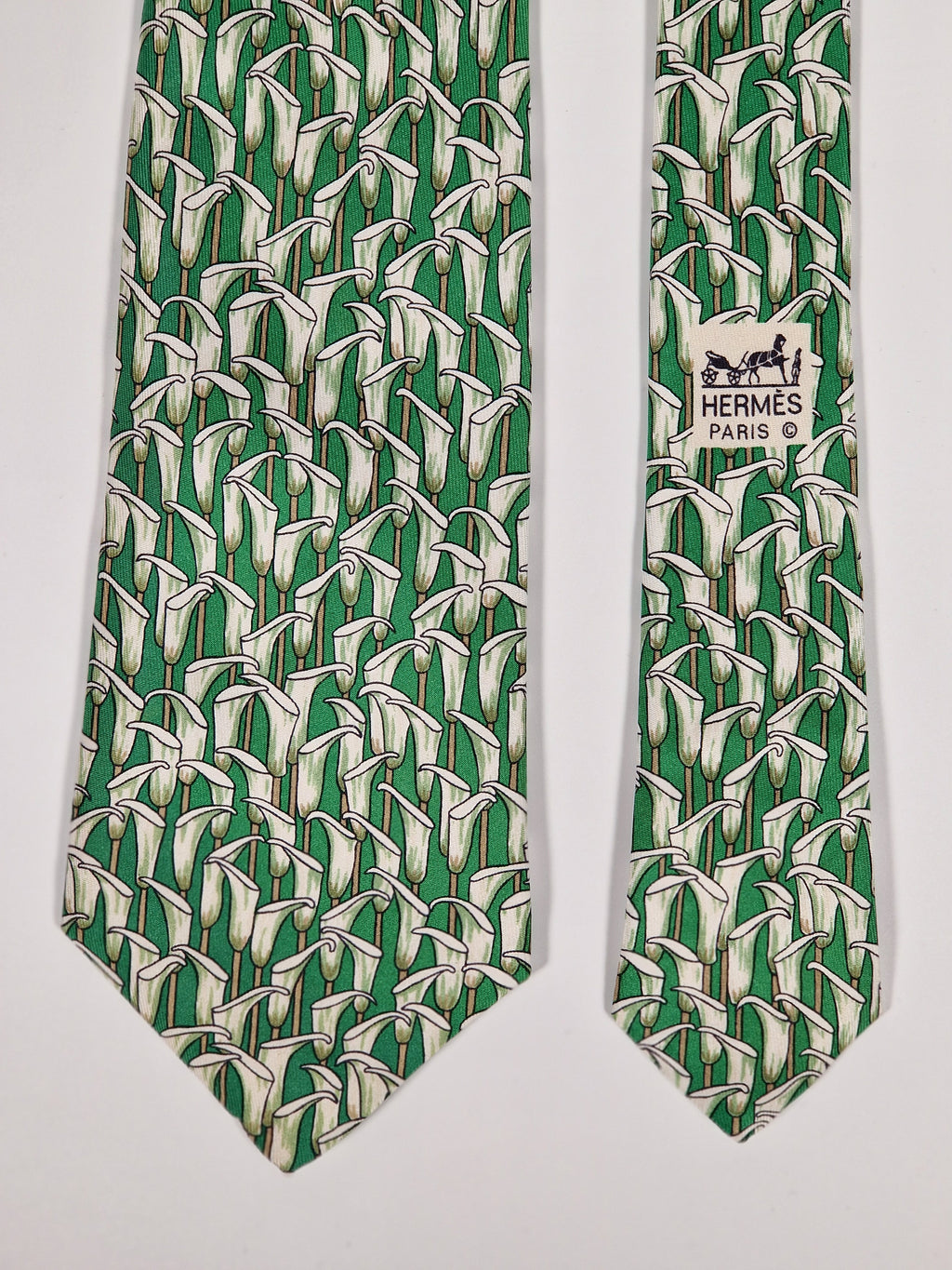 Hermés 7359 PA Tie