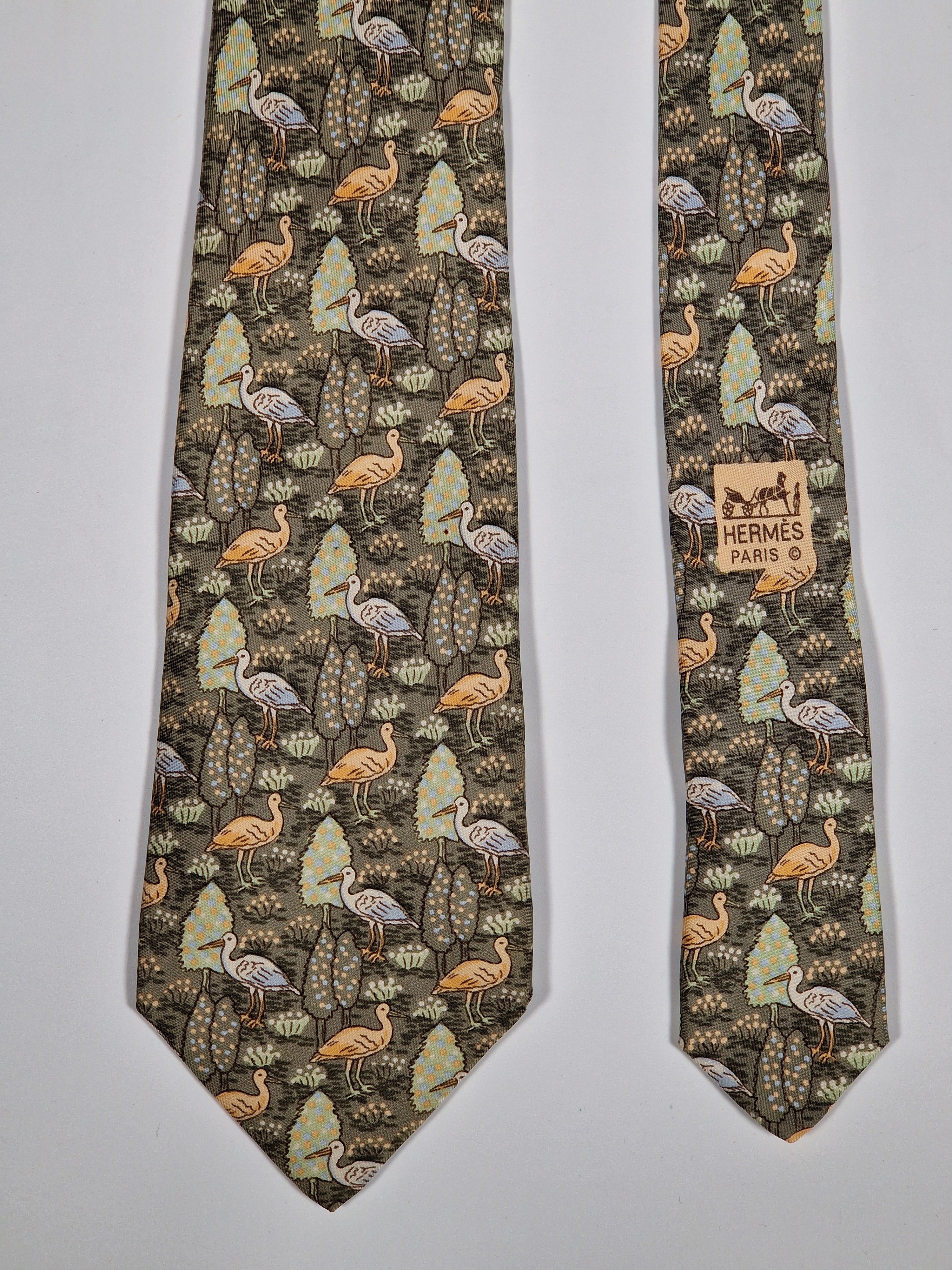 007361 Hermès silk tie green birds pattern 7361 PA