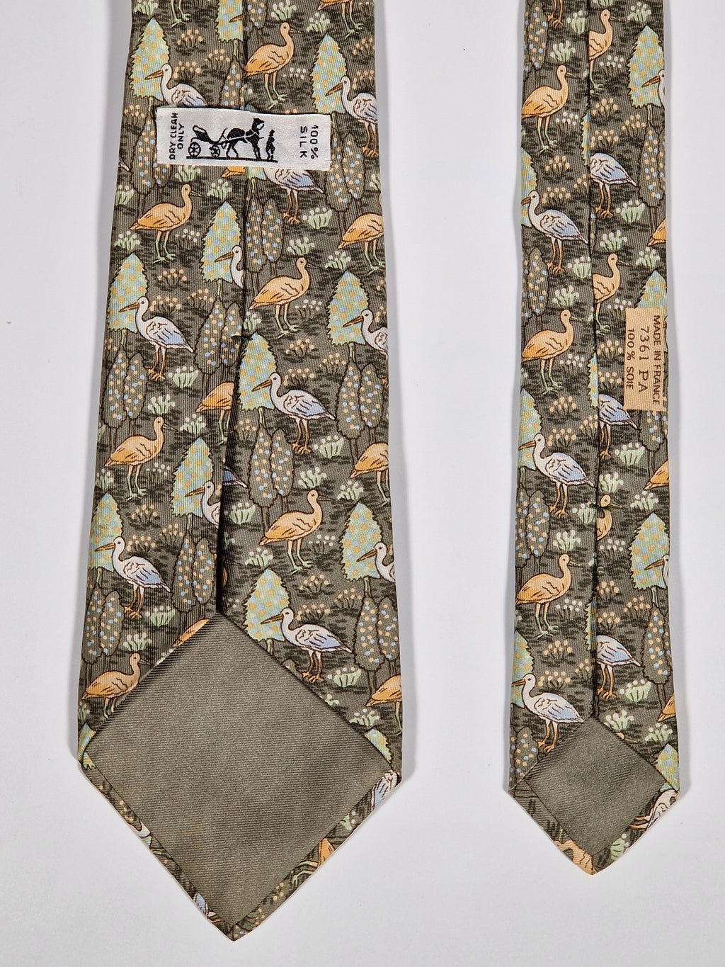 007361 Hermès silk tie green birds pattern 7361 PA