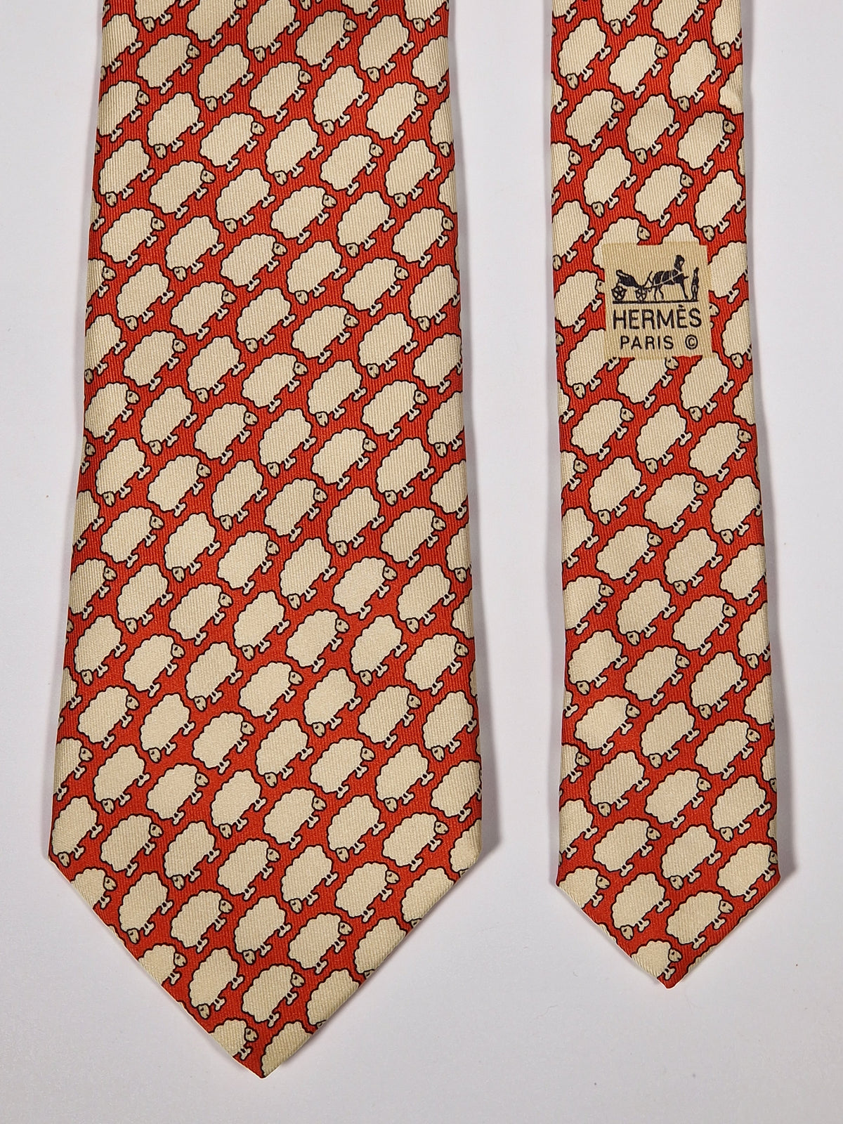 007367 Hermès tie red whimsical sheep 7367 PA