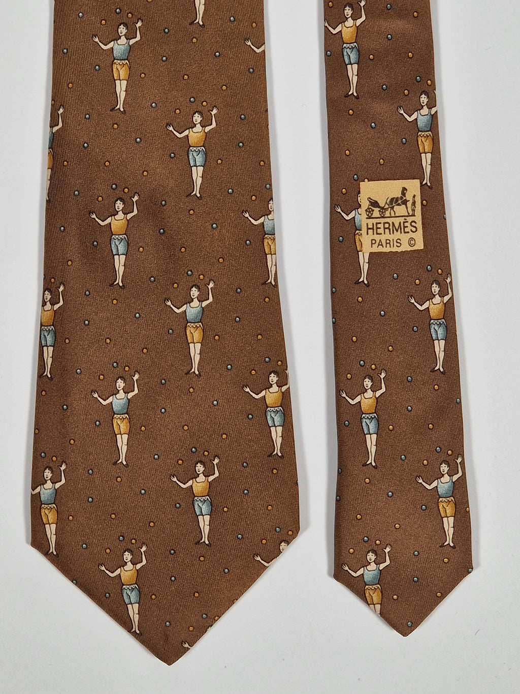 Hermés 7377 PA Tie