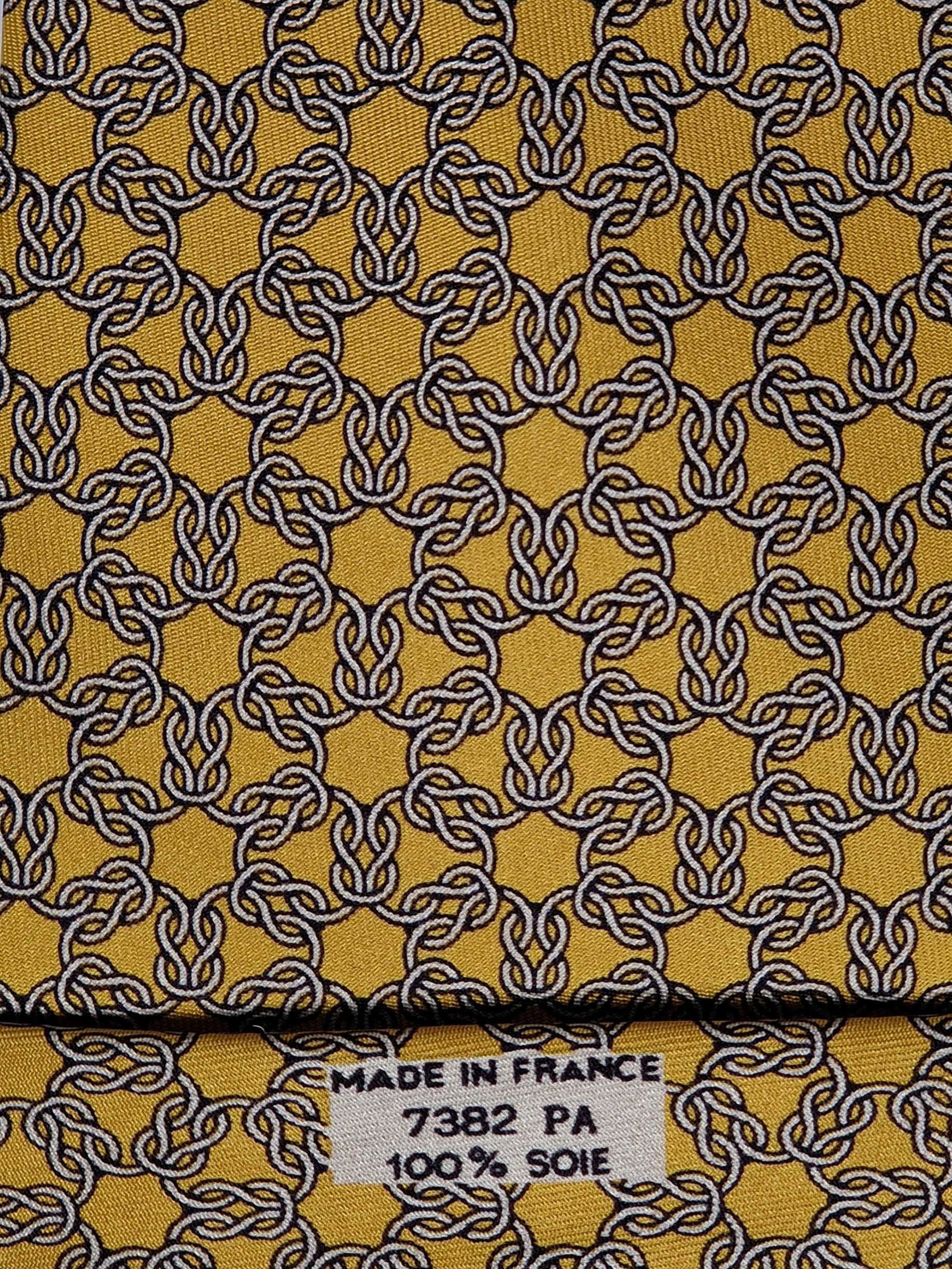 Hermés 7382 PA Tie