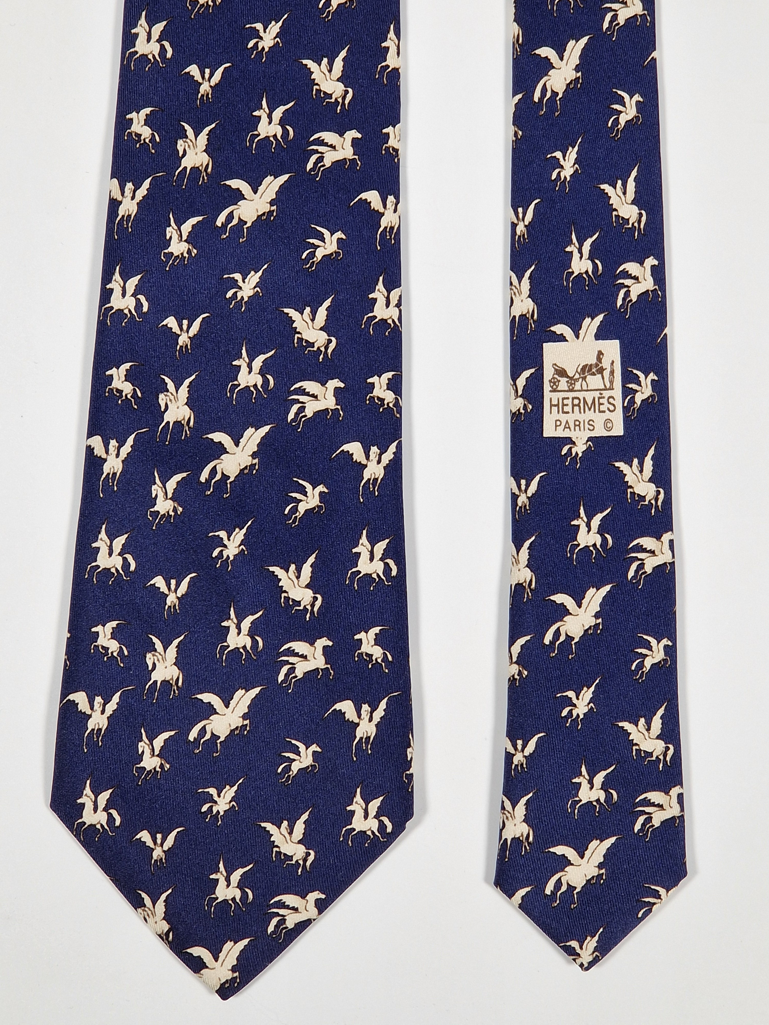 Hermés 7387 PA tie