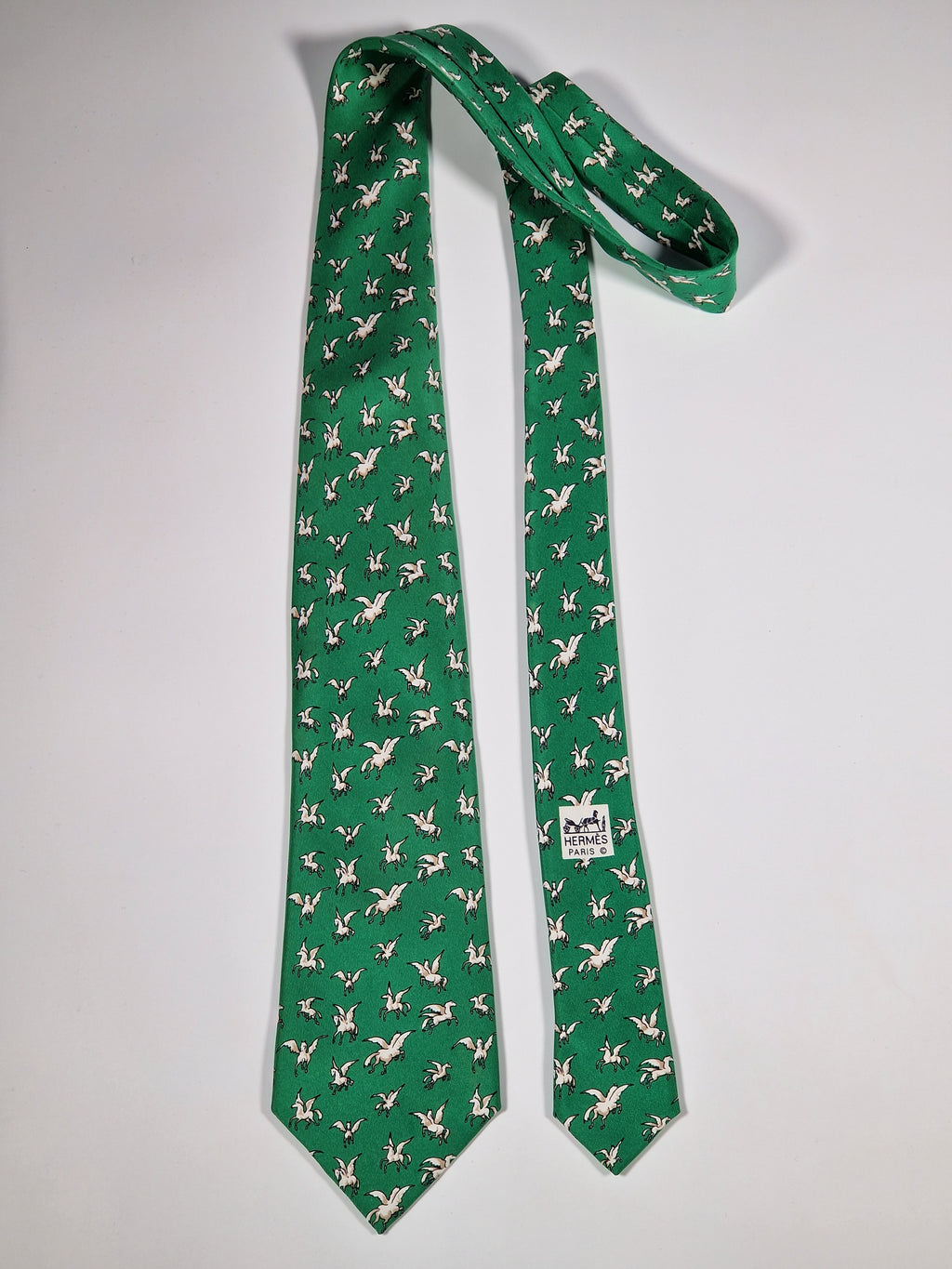 007387 Hermès tie green pegasus pattern 7387 PA