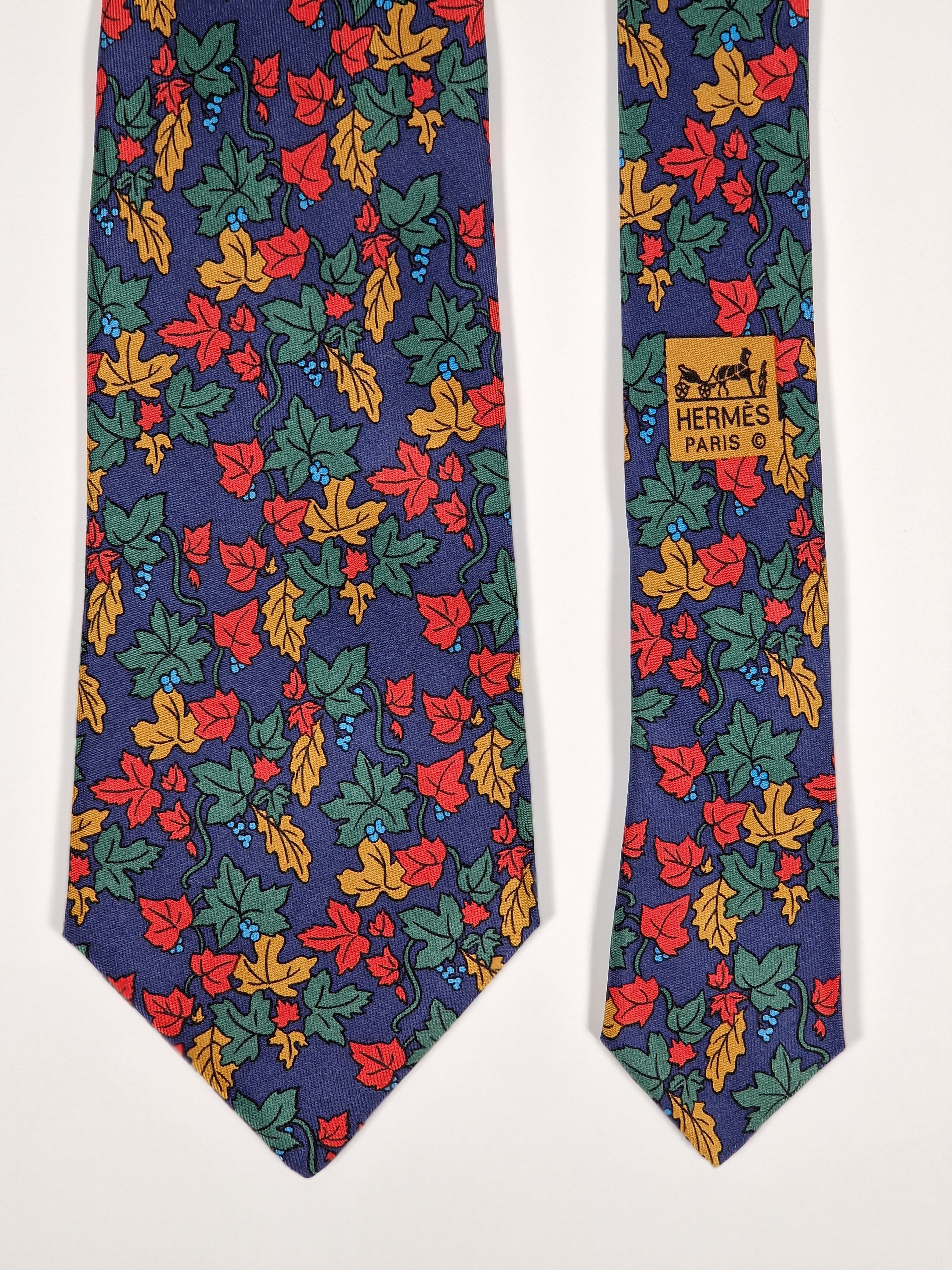 Hermés 7406 PA Tie