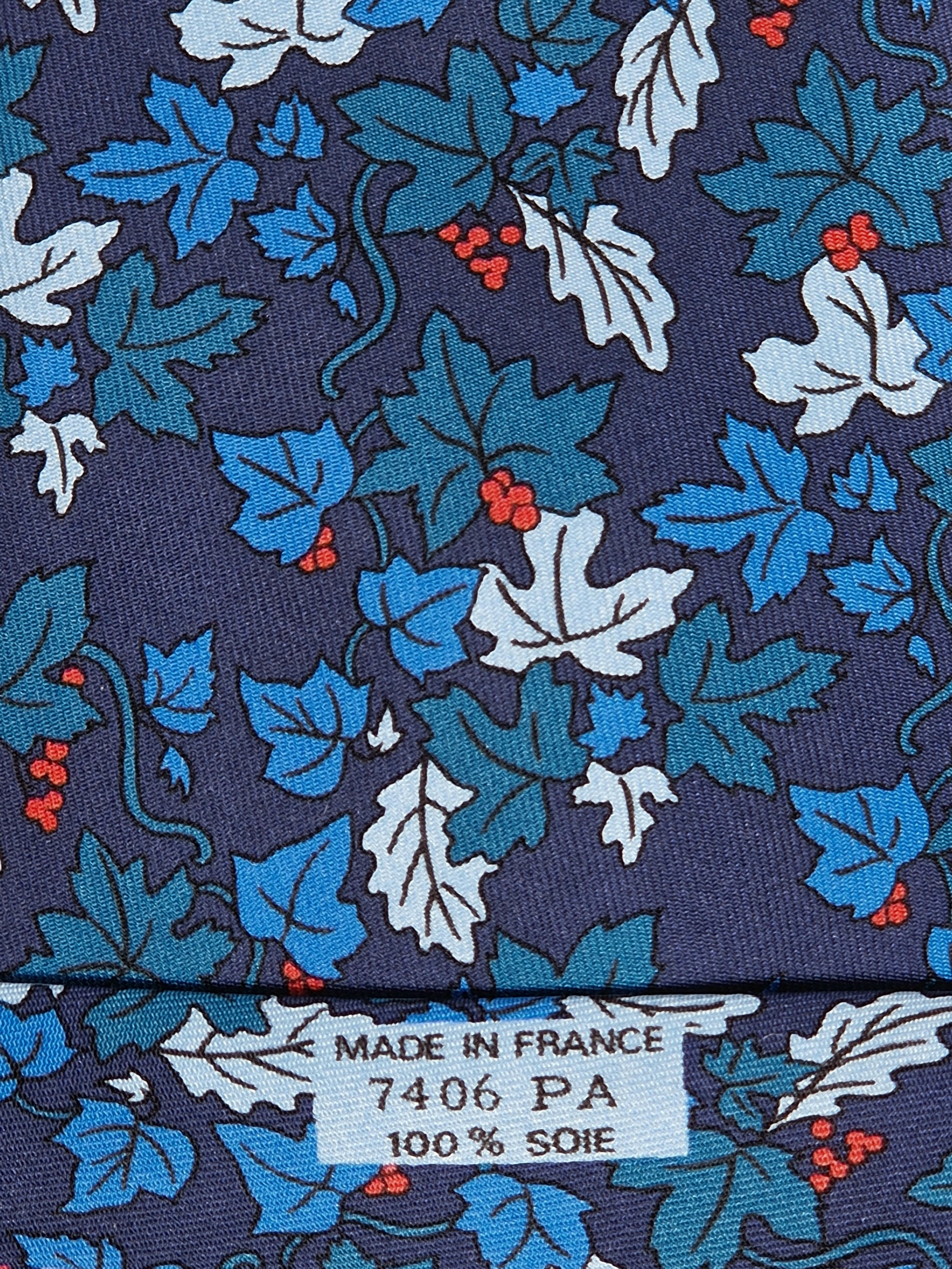 Hermés 7406 PA Tie