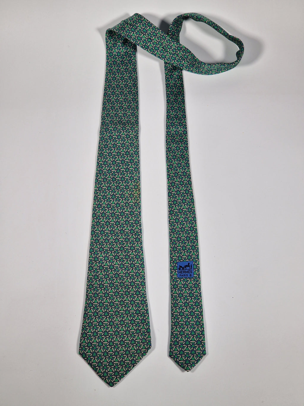 Hermés 7421 HA Tie