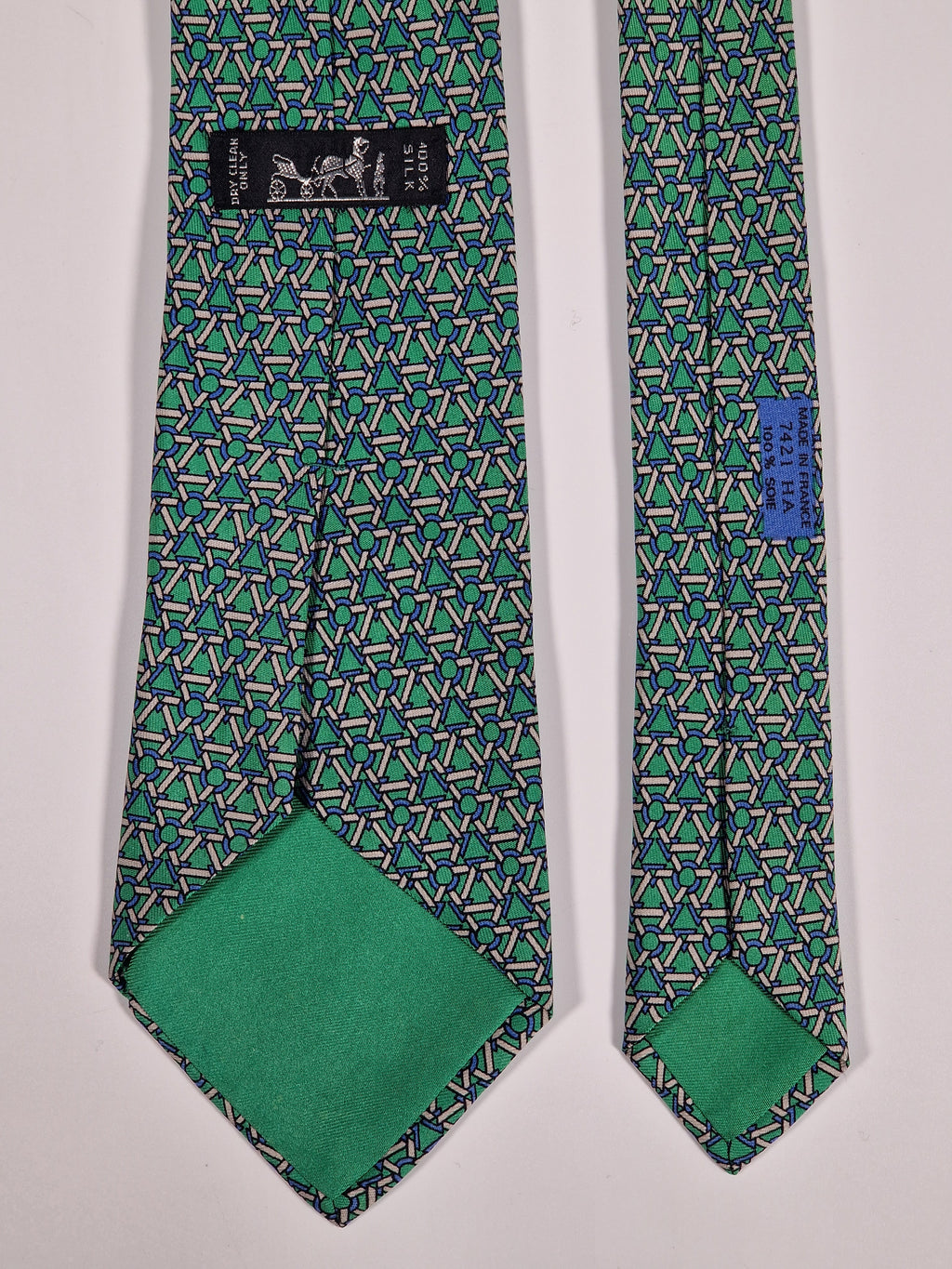 Hermés 7421 HA Tie