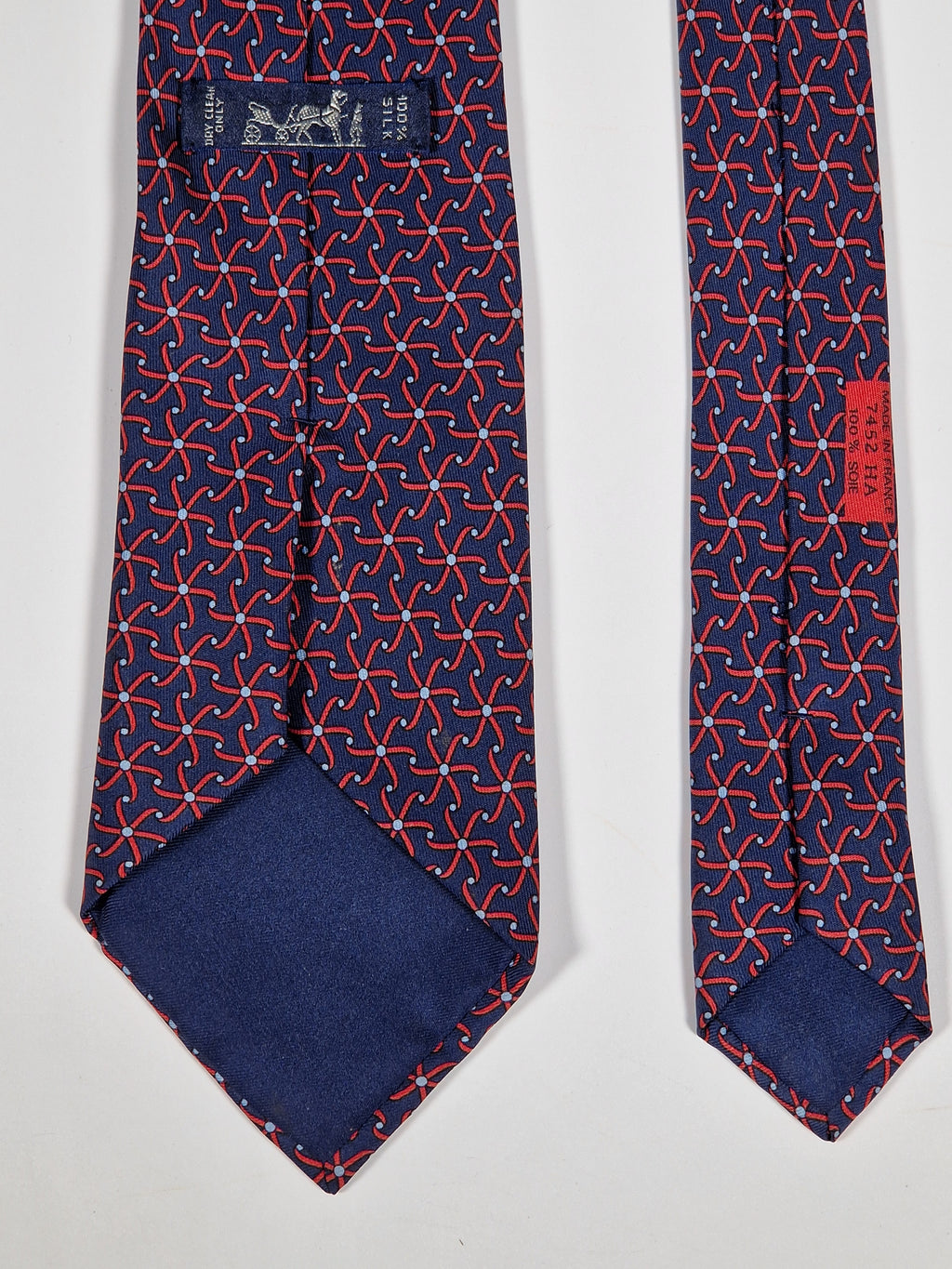 Hermès silk tie blue geometric pattern 7452 HA