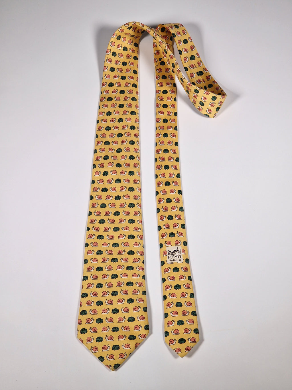 Hermès silk tie yellow snail and sallad whimsical pattern 7461 HA