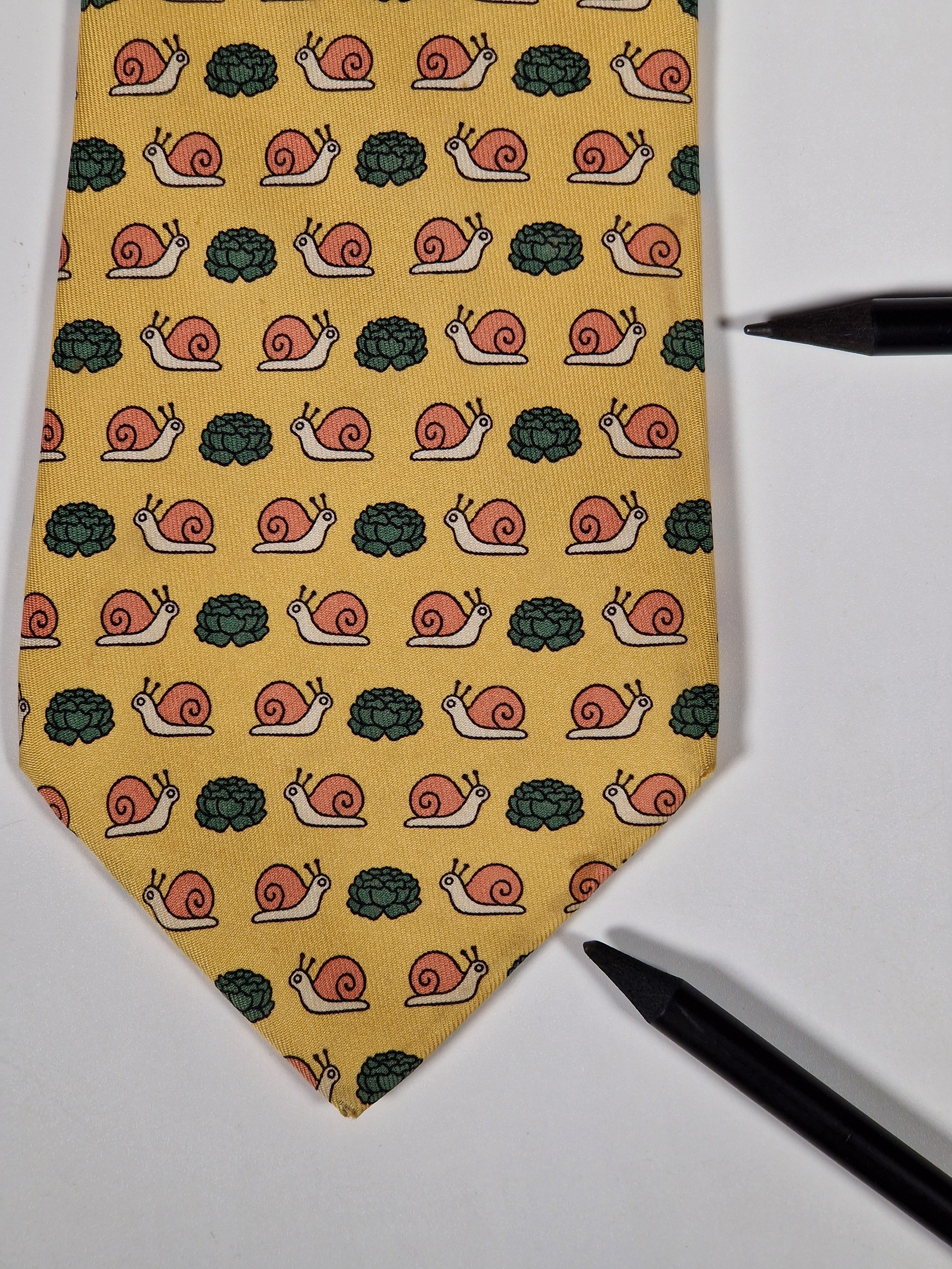 Hermès silk tie yellow snail and sallad whimsical pattern 7461 HA