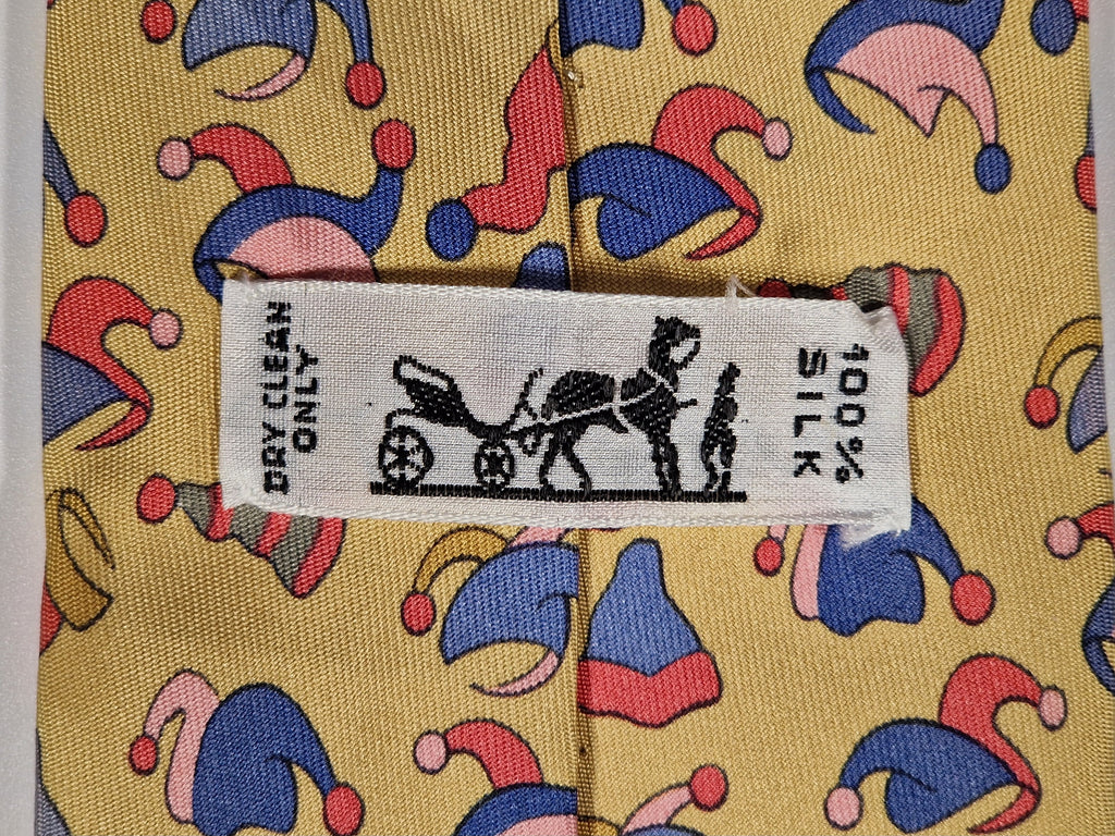 Hermès silk tie yellow jester hats pattern 7474 HA