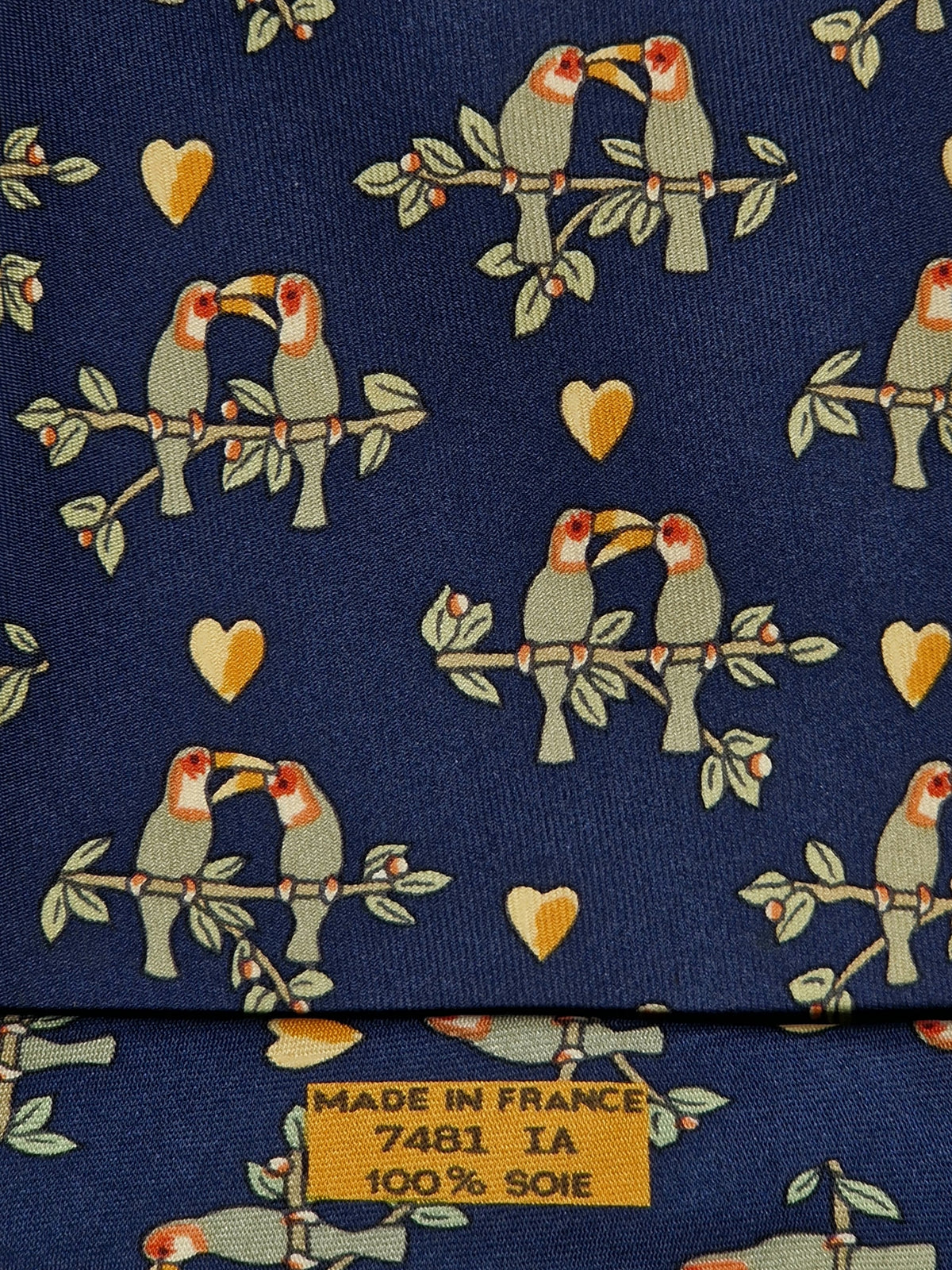 007481 Hermès tie blue love birds pattern 7481 IA