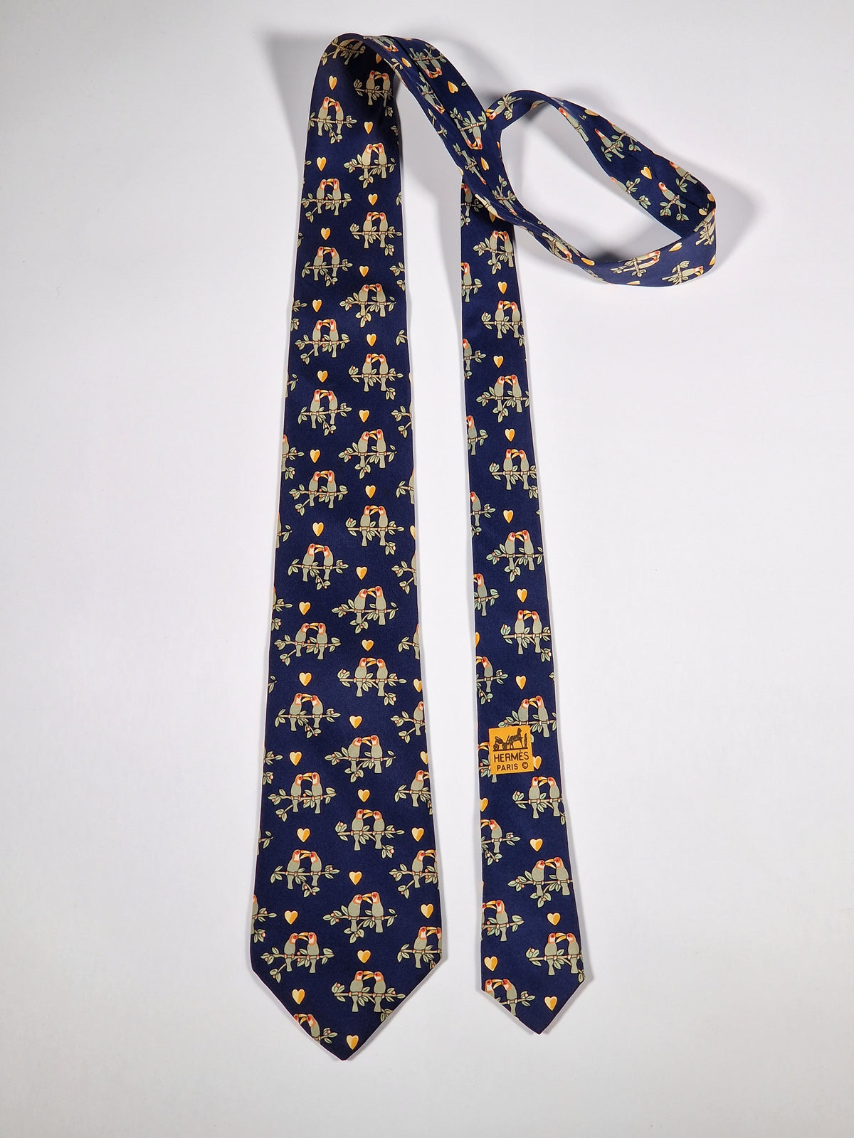 007481 Hermès tie blue love birds pattern 7481 IA