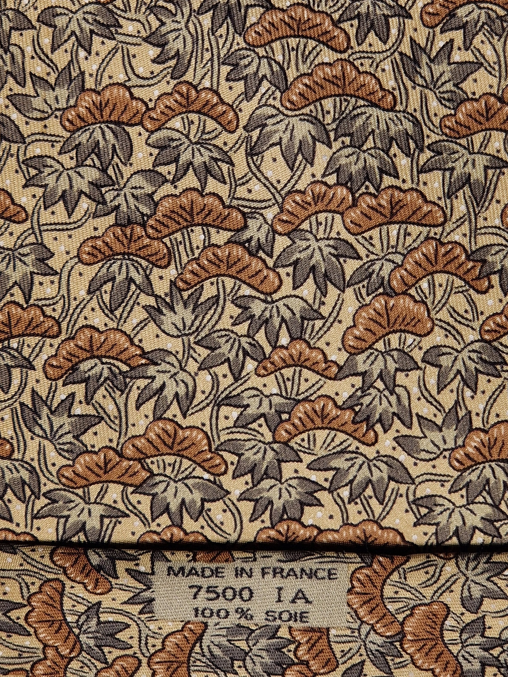 Hermès silk tie brown flower pattern 7500 IA