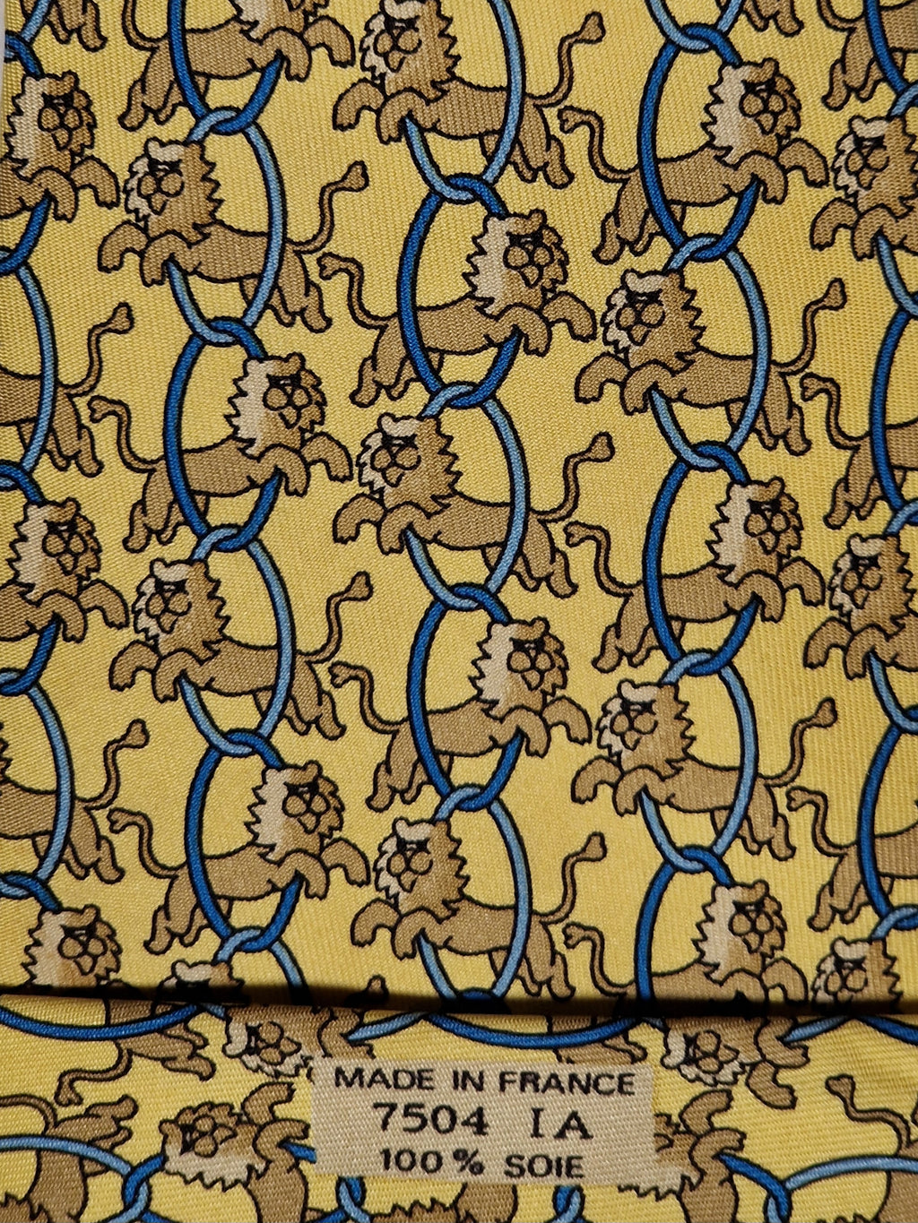 007504 Hermès tie yellow whimsical circus lions 7504 IA