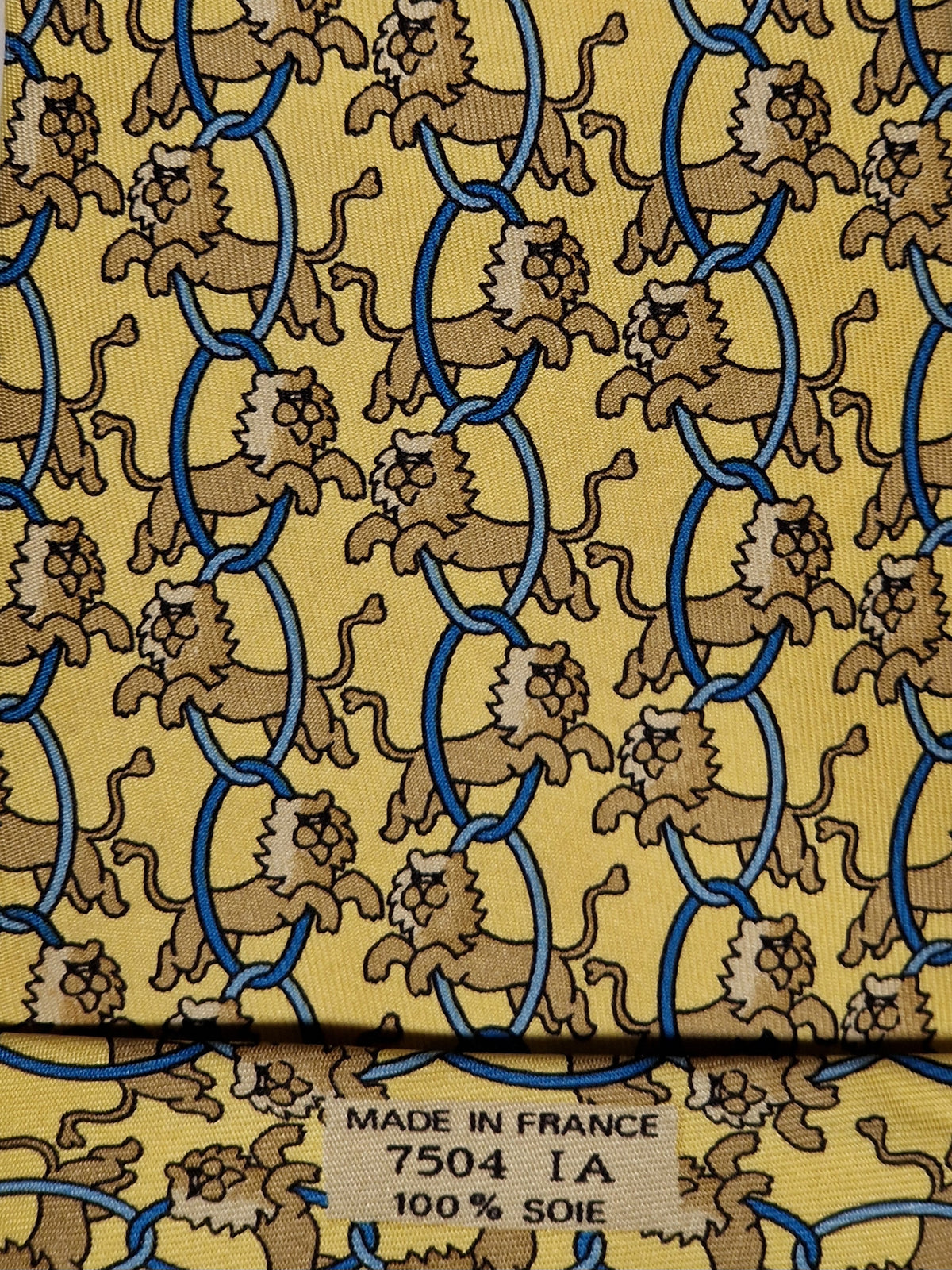 007504 Hermès tie yellow whimsical circus lions 7504 IA