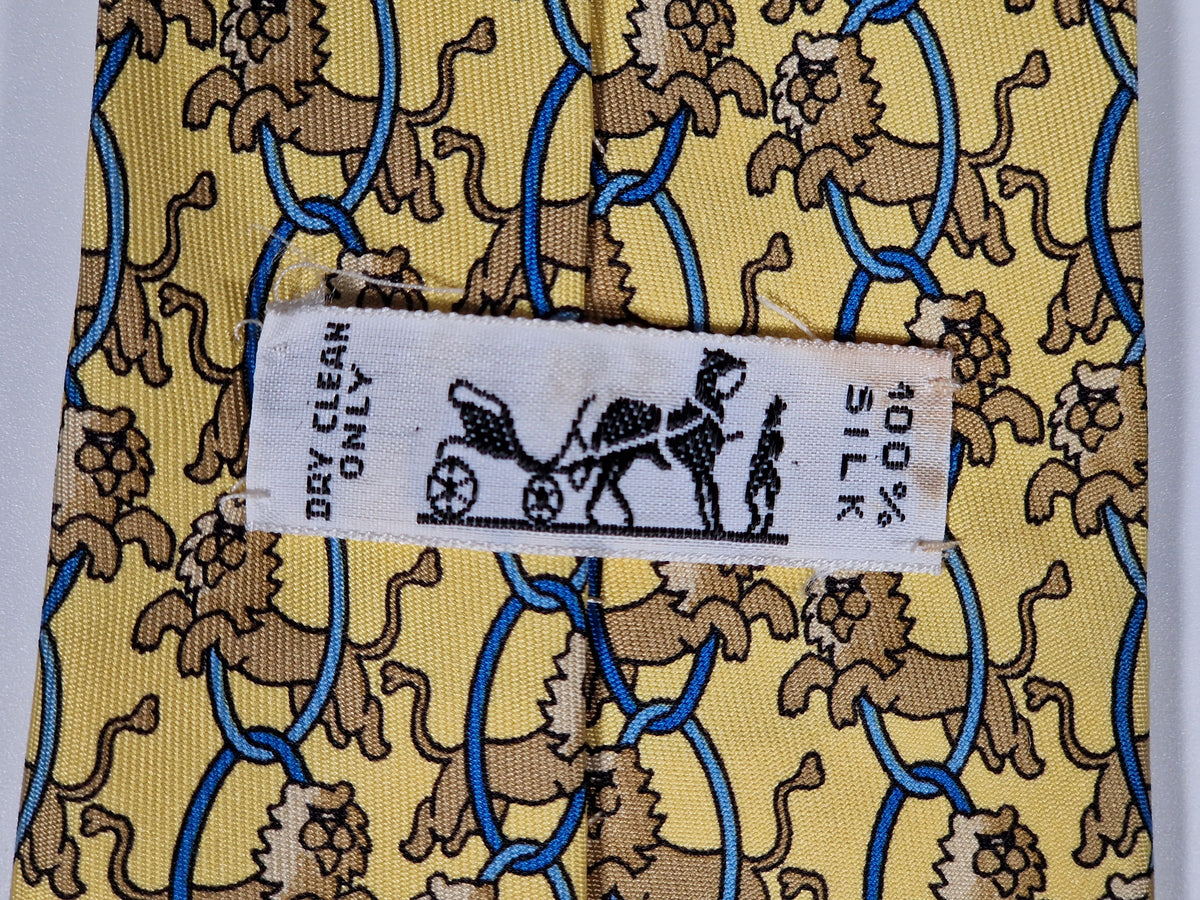 007504 Hermès tie yellow whimsical circus lions 7504 IA