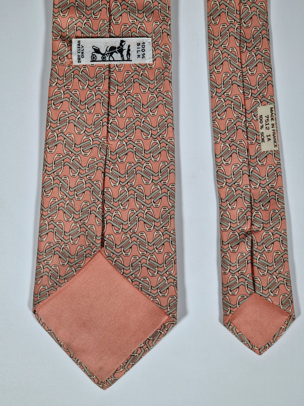 007512 Hermès tie pink equestrian pattern 7512 IA