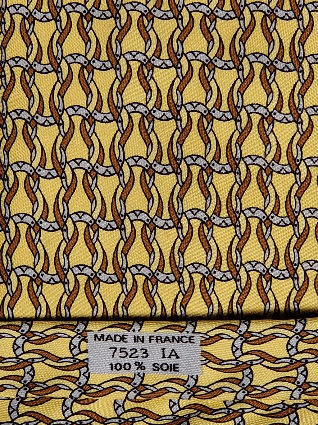Hermès silk tie yellow horseshoe equestrian pattern 7523 IA
