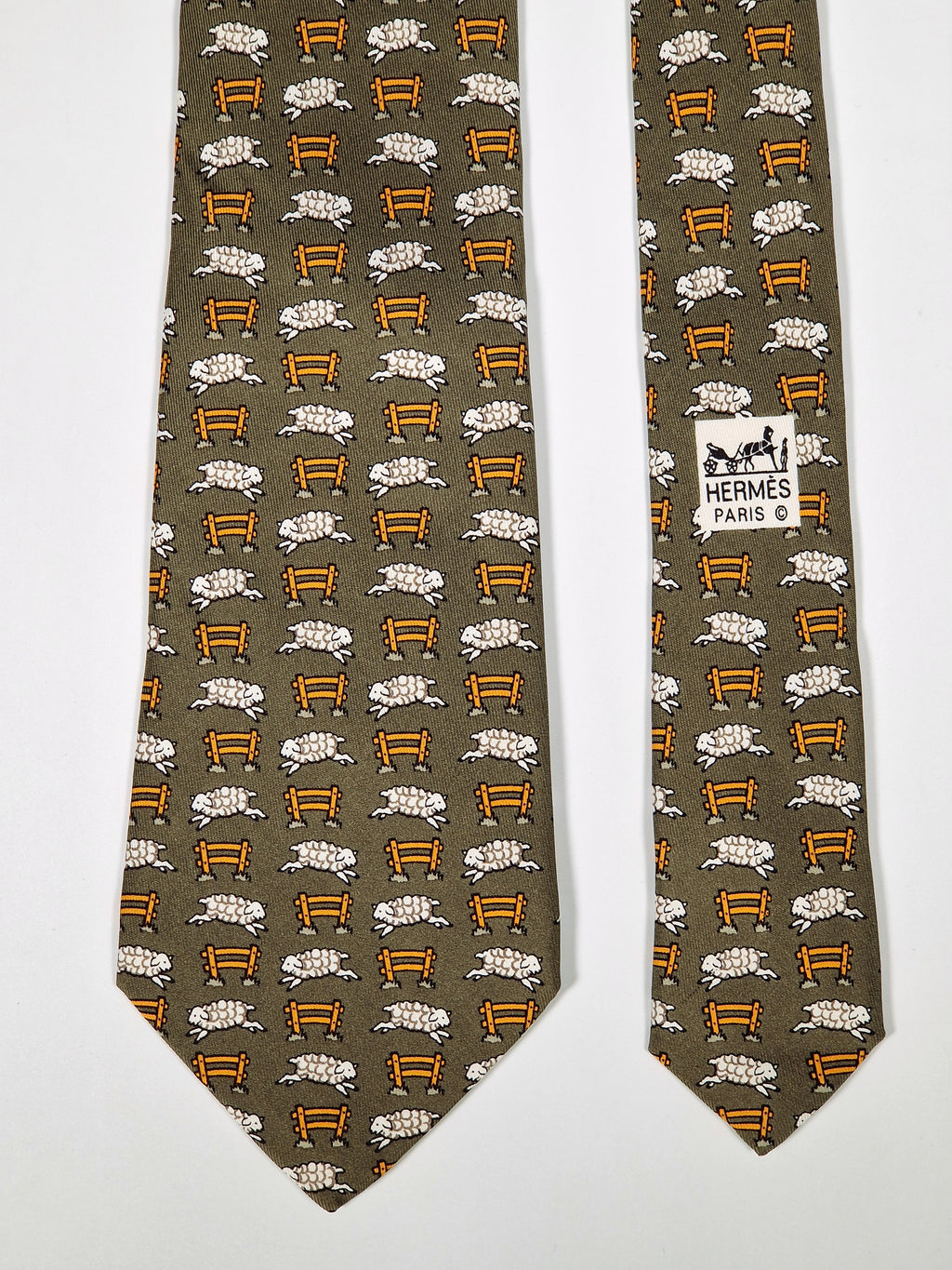 Hermès silk tie green sheep and H pattern Hermès 7528 IA tie green