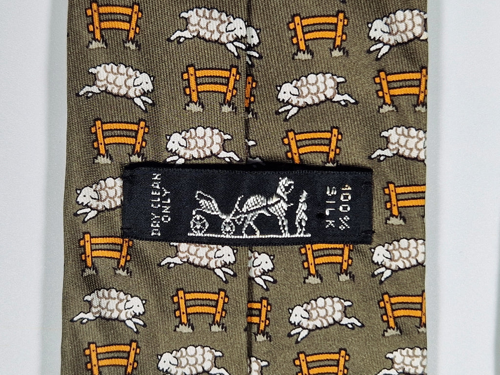 Hermès silk tie green sheep and H pattern Hermès 7528 IA tie green