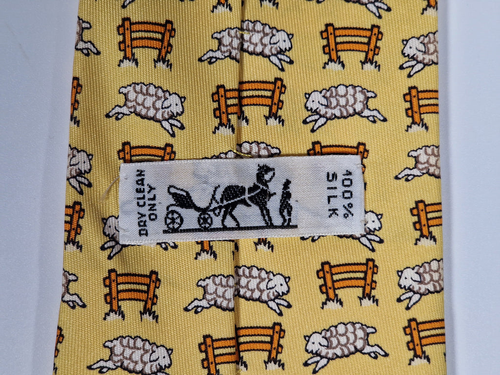007528 Hermès tie yellow whimsical sheep 7528 IA
