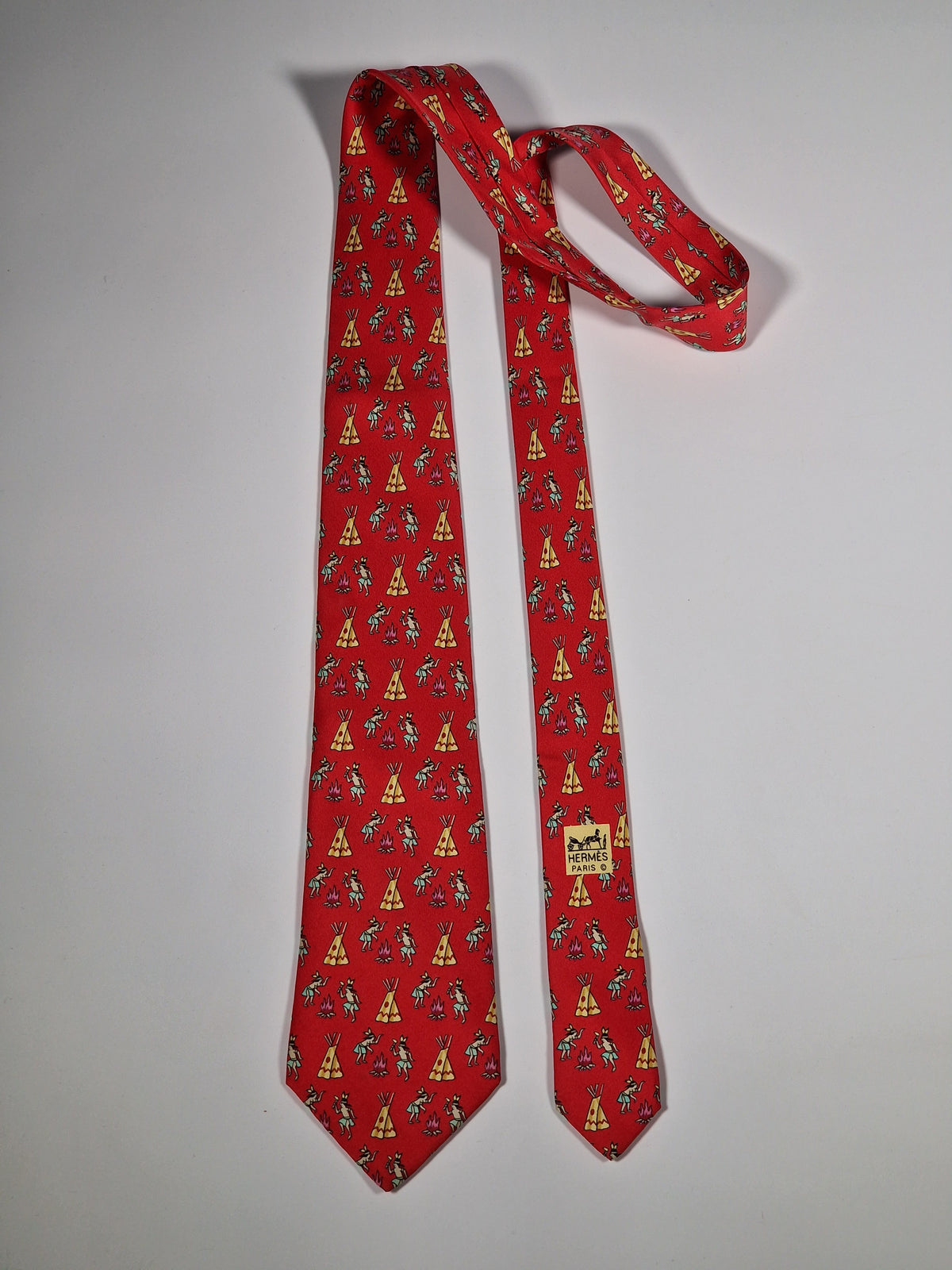007564 Hermès tie red indians whimsical pattern 7564 SA