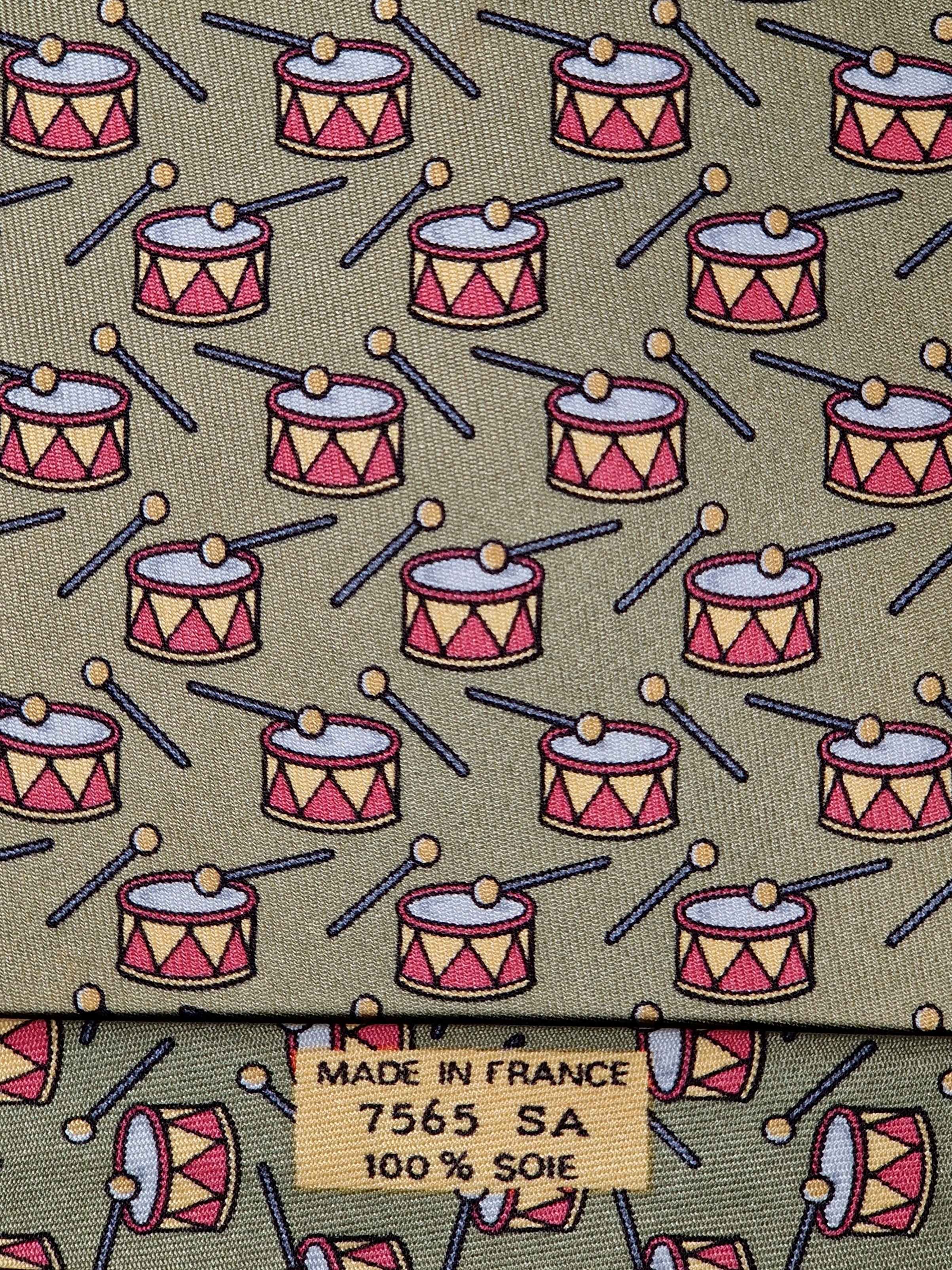Hermès silk tie green drum pattern 7565 SA