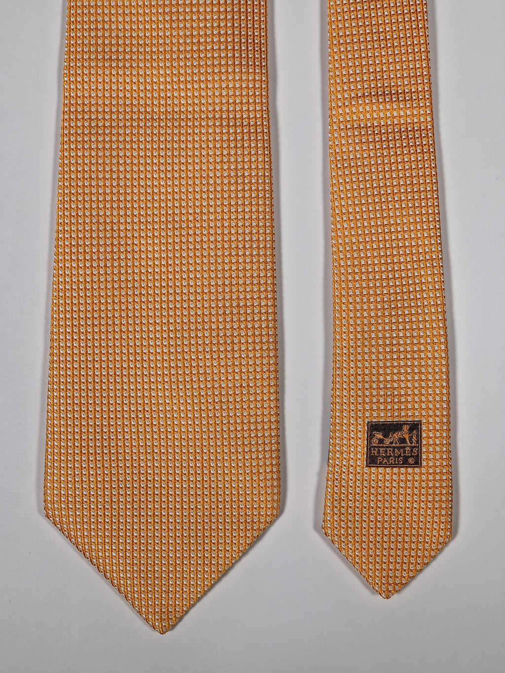 Hermès jaquard silk tie orange dots 758738 T