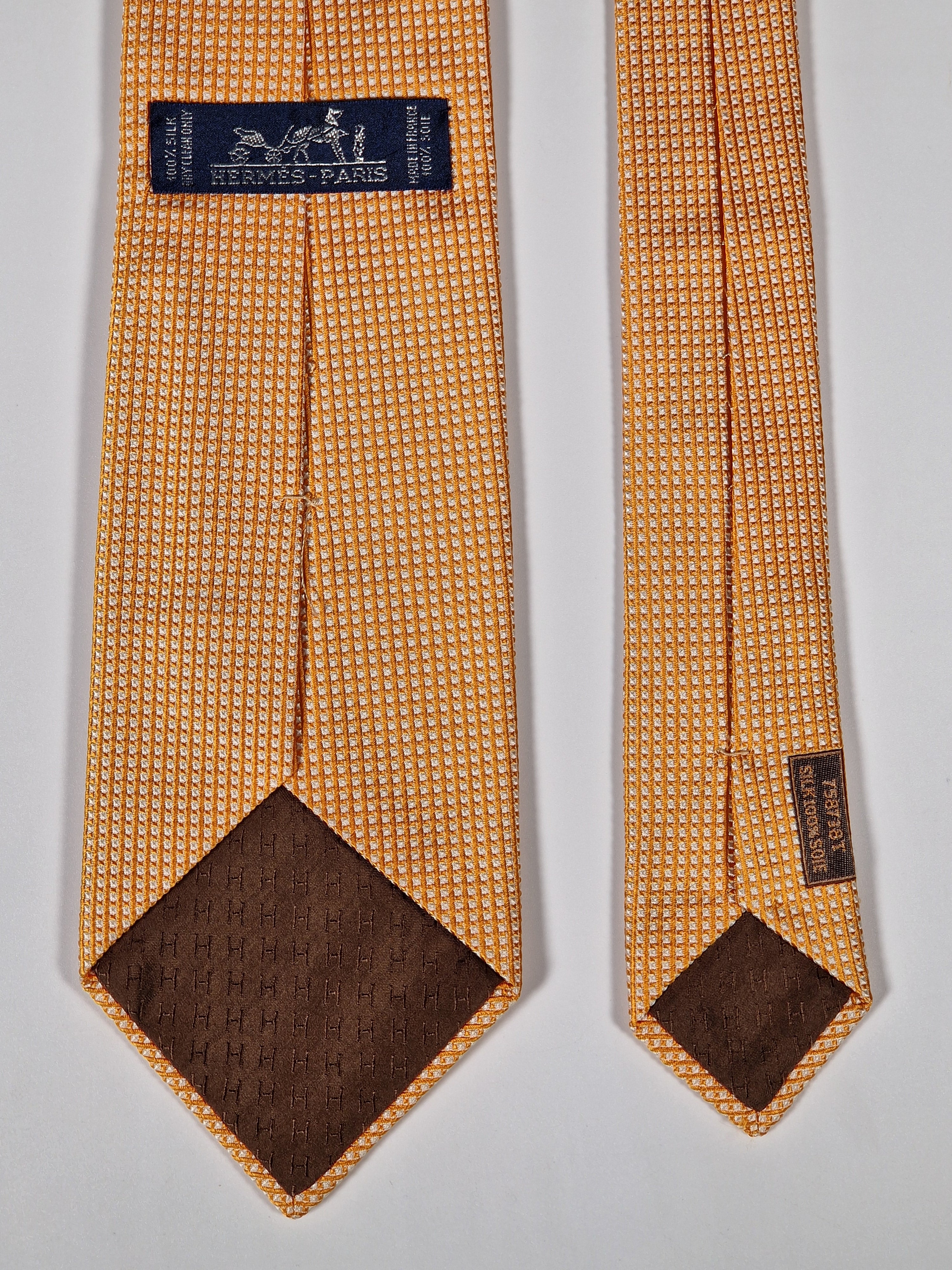 Hermès jaquard silk tie orange dots 758738 T