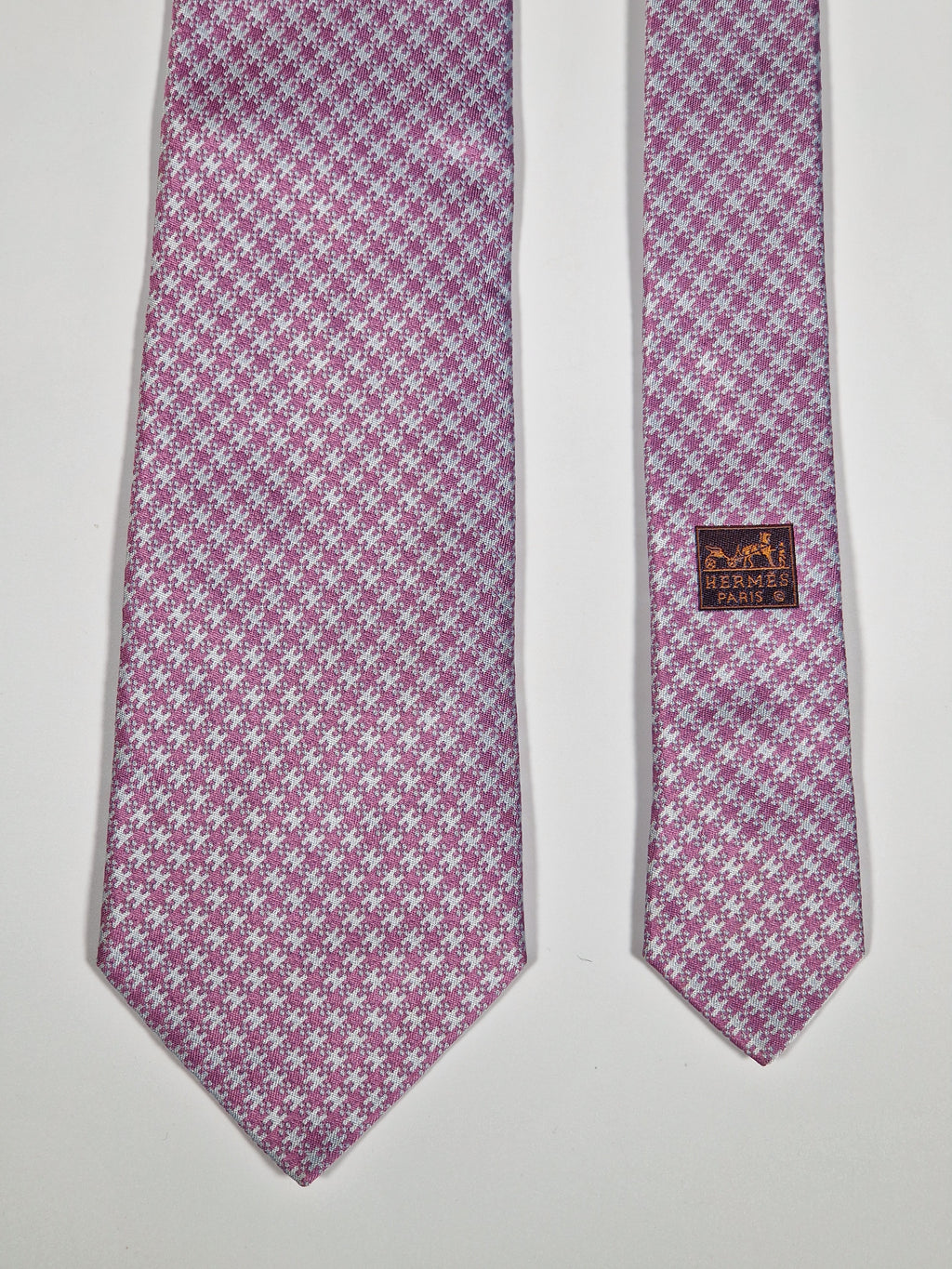 759037 Hermès jaquard silk tie pink H pattern 759037 T