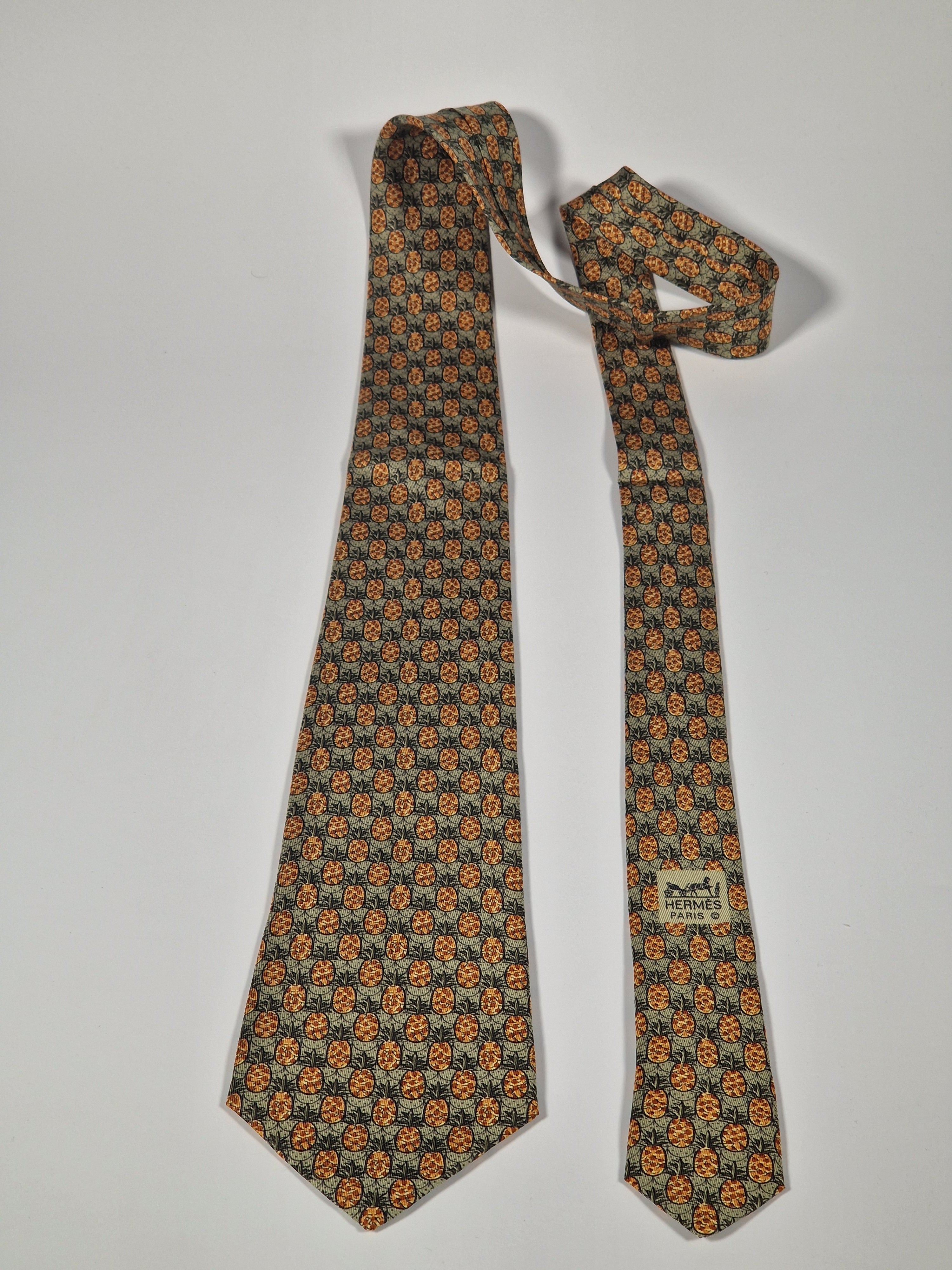 Hermès 7612 TA Tie