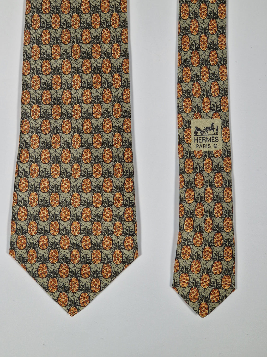 Hermès 7612 TA Tie