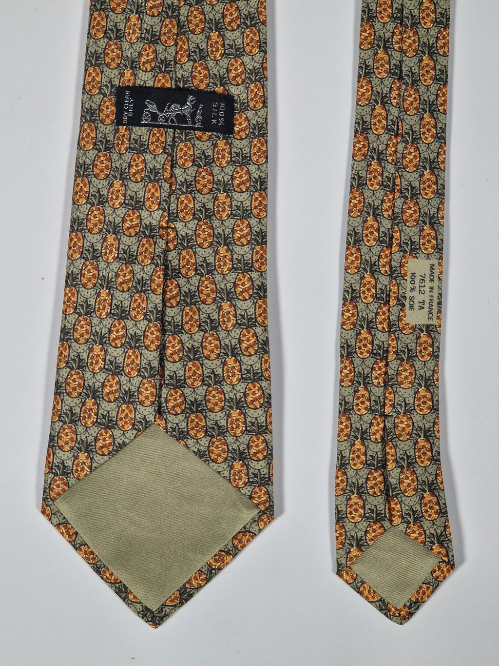 Hermès 7612 TA Tie
