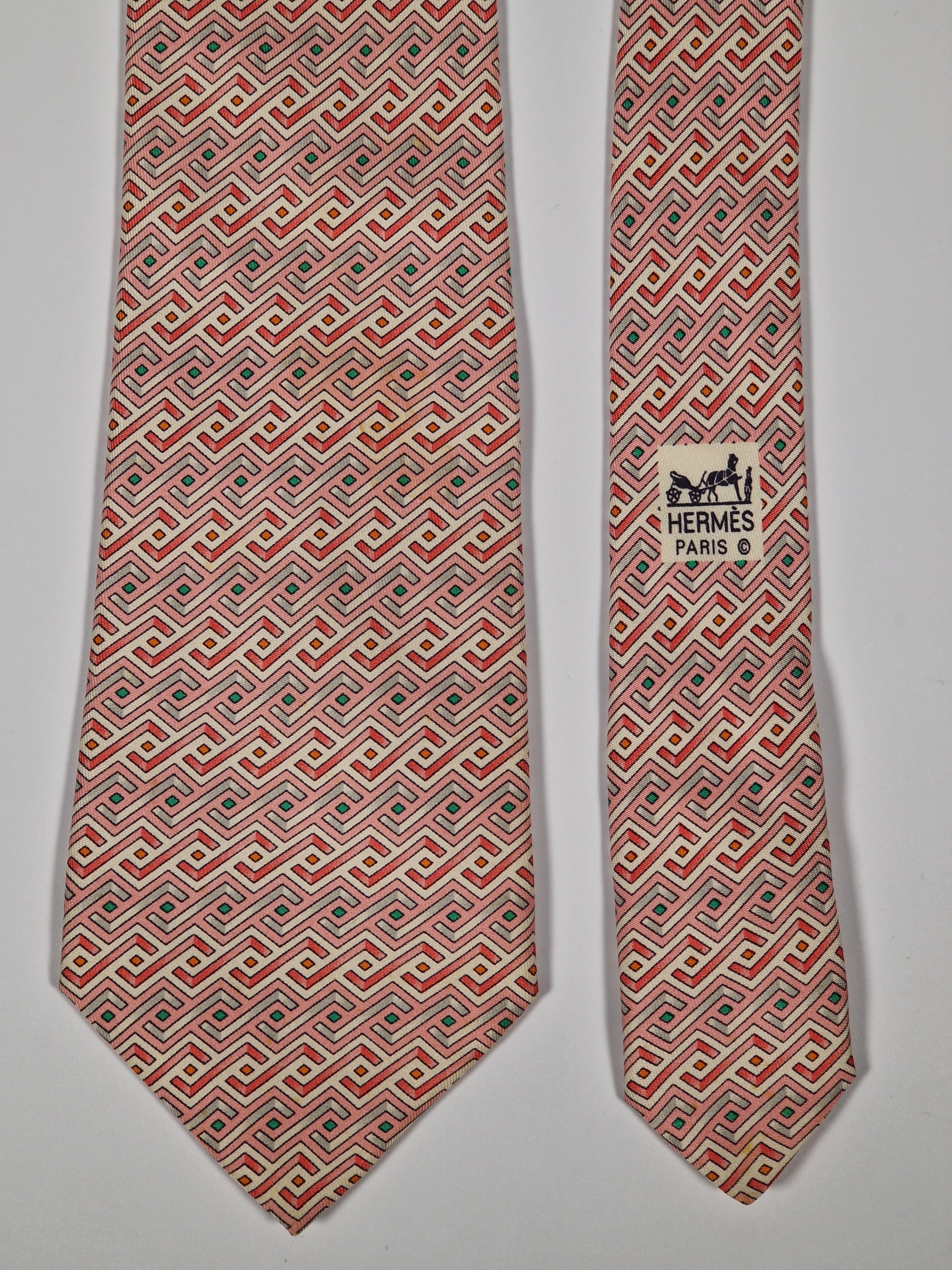 Hermés 7644 TA Tie