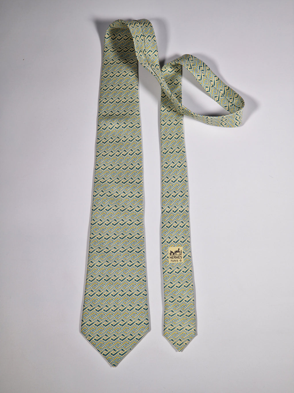 007644 Hermès tie blue geometrical pattern 7644 TA